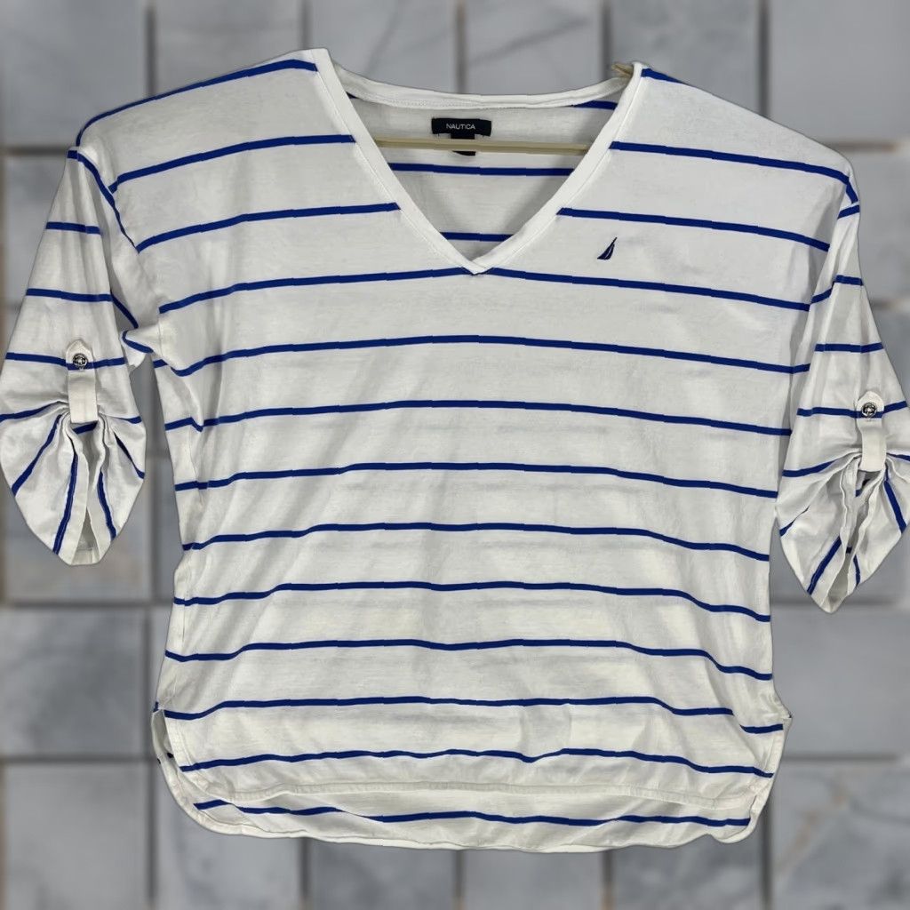 Nautica Nautica Tee Shirt Women 2XL Blue White Striped V-Neck Short Sleeve 100% Cotton Size XXL / US 16-18 / IT 52-54 - 1 Thumbnail