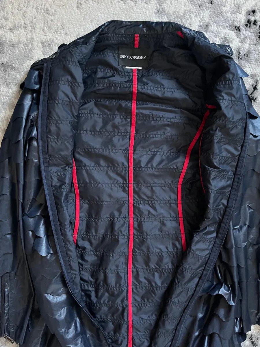 Emporio Armani × Vintage AW2015 Emporio Armani Navy Relief Waterproof Trench Jacket Size L / US 10 / IT 46 - 5 Thumbnail