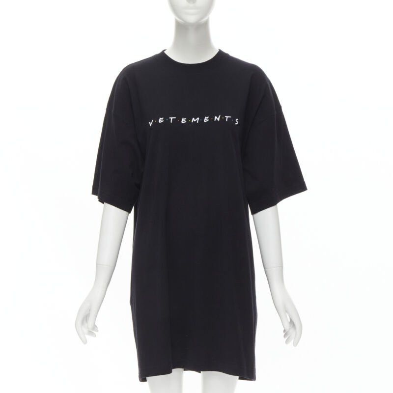 VETEMENTS Friends logo embroidered Limited Edition black cotton long tshirt XS