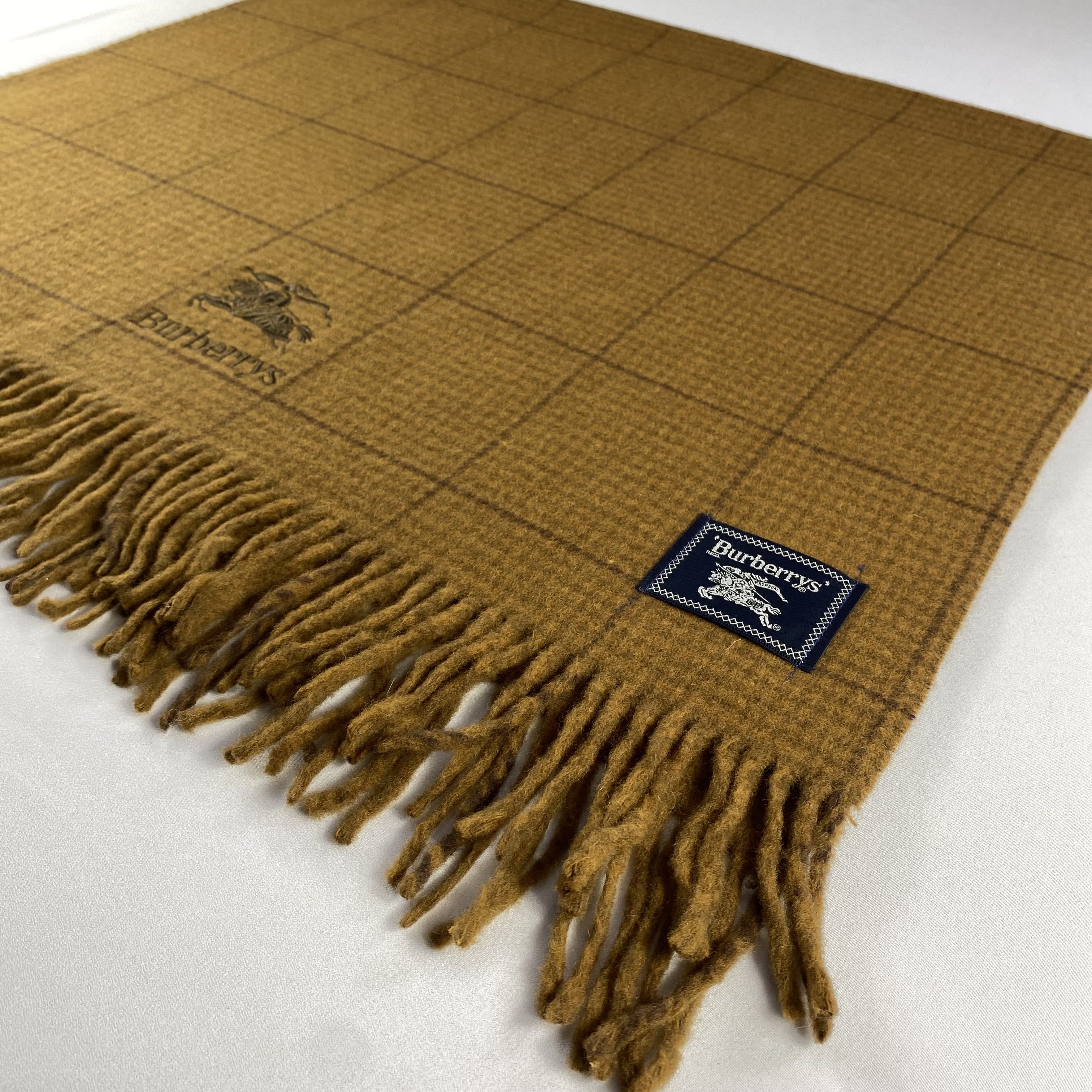Burberry Vintage Burberry Scarf Neck Wrap Wool Muffler Size ONE SIZE - 2 Thumbnail
