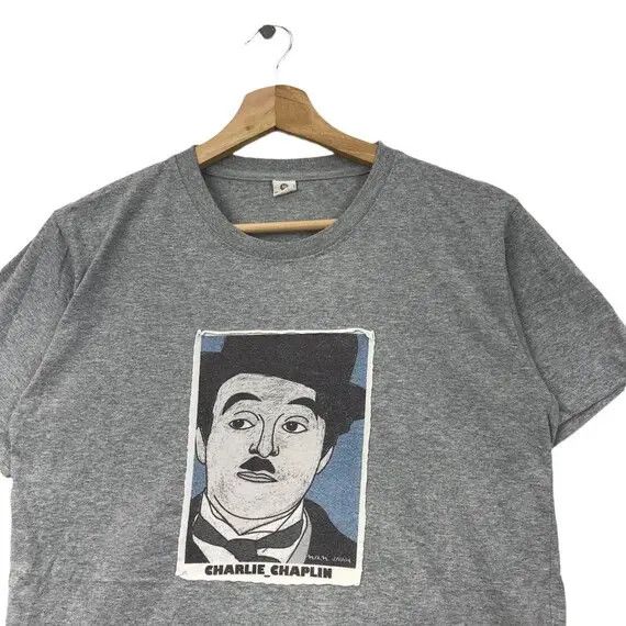 Vintage Vtg CHARLIE CHAPLIN COMEDY Comic Actor Painting Tee Shirt Size US S / EU 44-46 / 1 - 3 Thumbnail