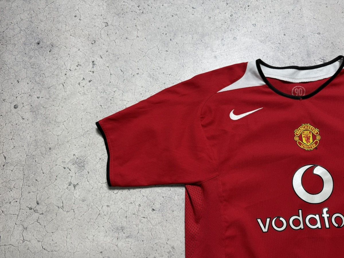 Nike Nike FC Manchester United 2004/2005 Vintage Soccer Jersey Size US S / EU 44-46 / 1 - 3 Thumbnail