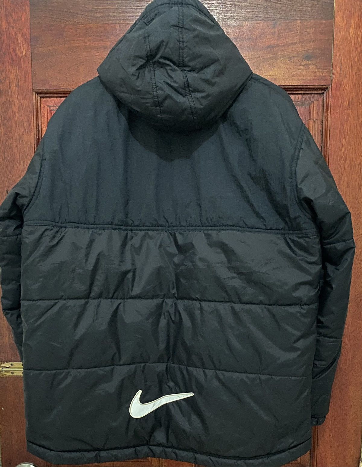 Nike Rare Nike Center Logo Swoosh Puffer Jacket Size US XL / EU 56 / 4 - 4 Thumbnail
