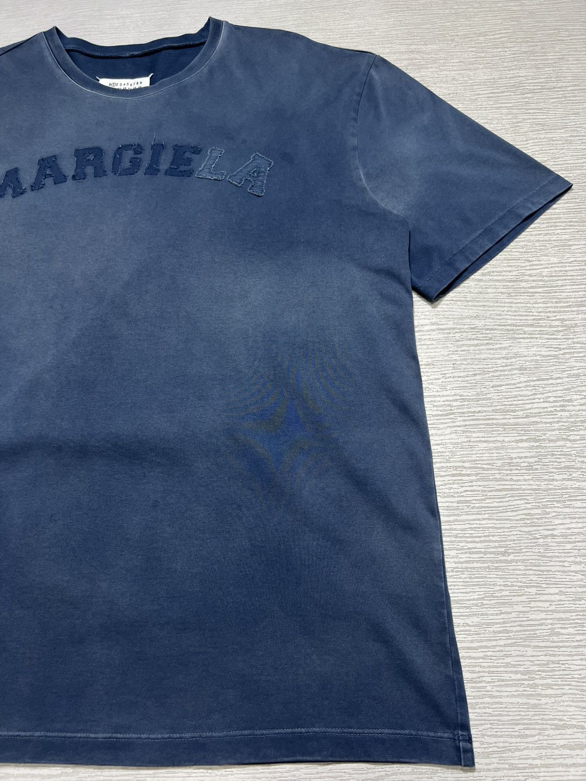 Maison Margiela Maison Margiela - Oversized Overdye Logo T-Shirt Size US S / EU 44-46 / 1 - 6 Thumbnail