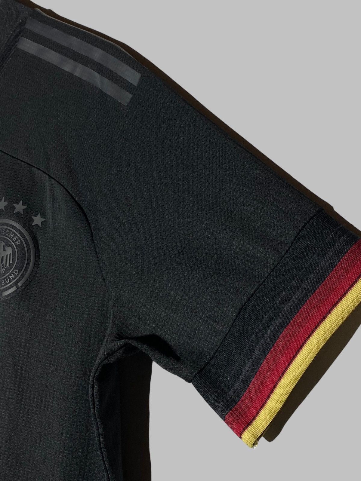 Adidas Adidas Germany 2019/20 Away Player Issue Football Shirt Size US L / EU 52-54 / 3 - 6 Thumbnail