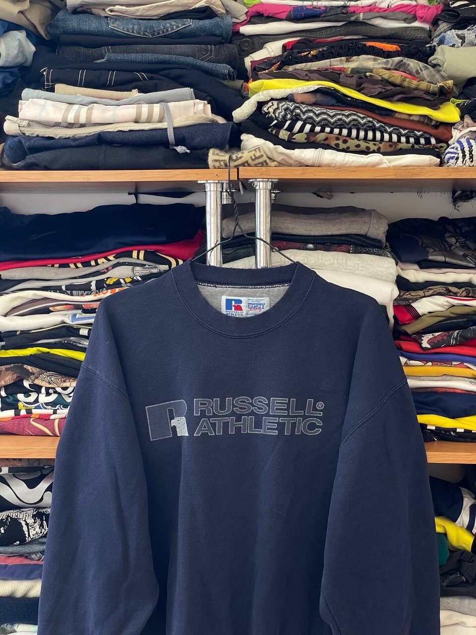 Russell Athletic × Vintage Vintage Russell Athletic Crashed Big Logo Sweatshirt Size US XL / EU 56 / 4 - 2 Thumbnail