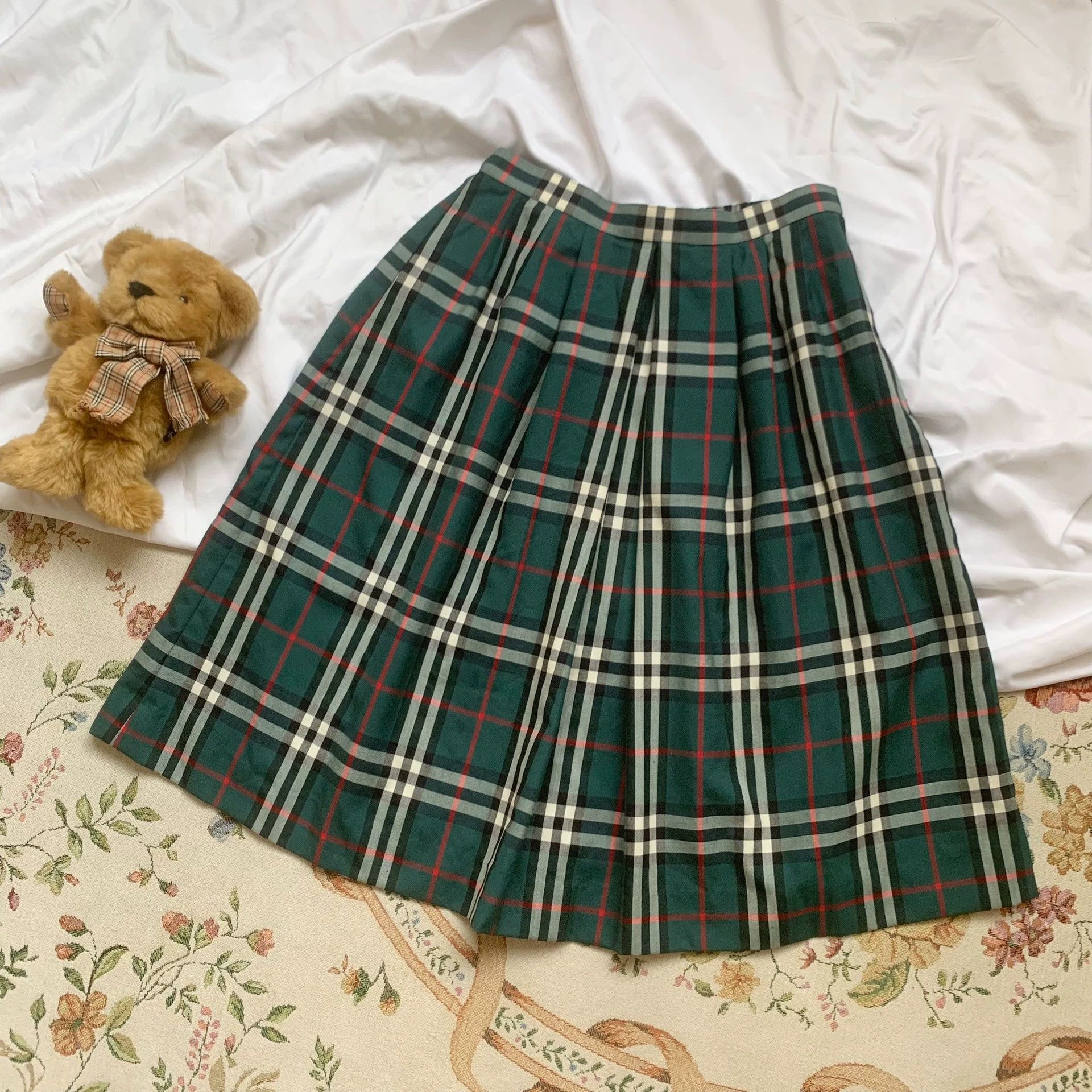 Burberry Green Plaid Wool Skirt - dmc