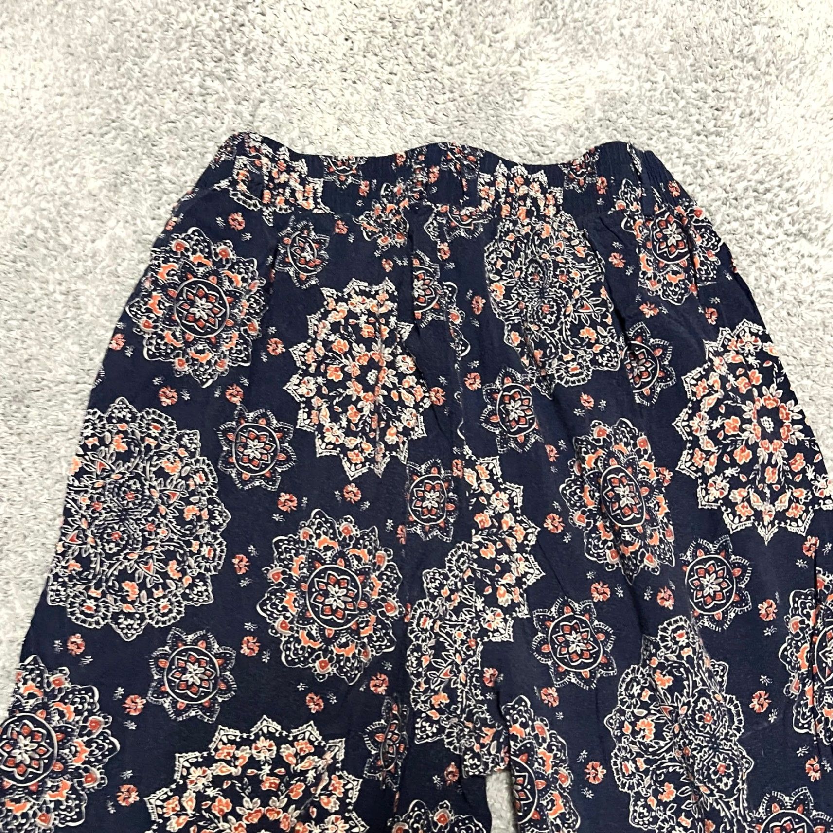 Torrid Torrid Pants Womens 0 Mandala Wide Leg Tie Waist Challis Navy Cropped High Rise Dress Pants Womens Plus SizeBlue (0) Size 25" / US 0 / IT 36 - 4 Thumbnail