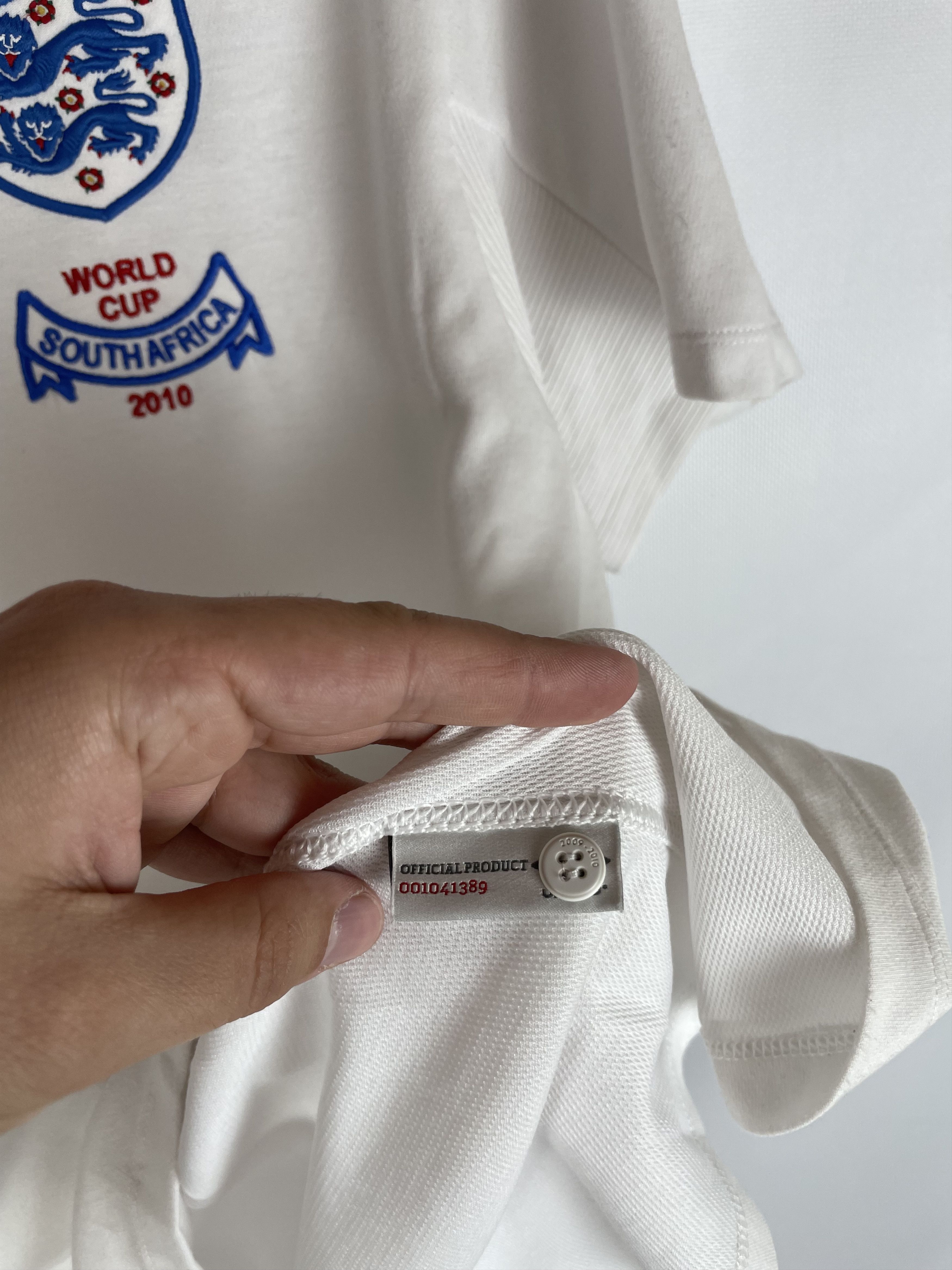 Umbro Vintage Umbro England Jersey Size US L / EU 52-54 / 3 - 6 Thumbnail