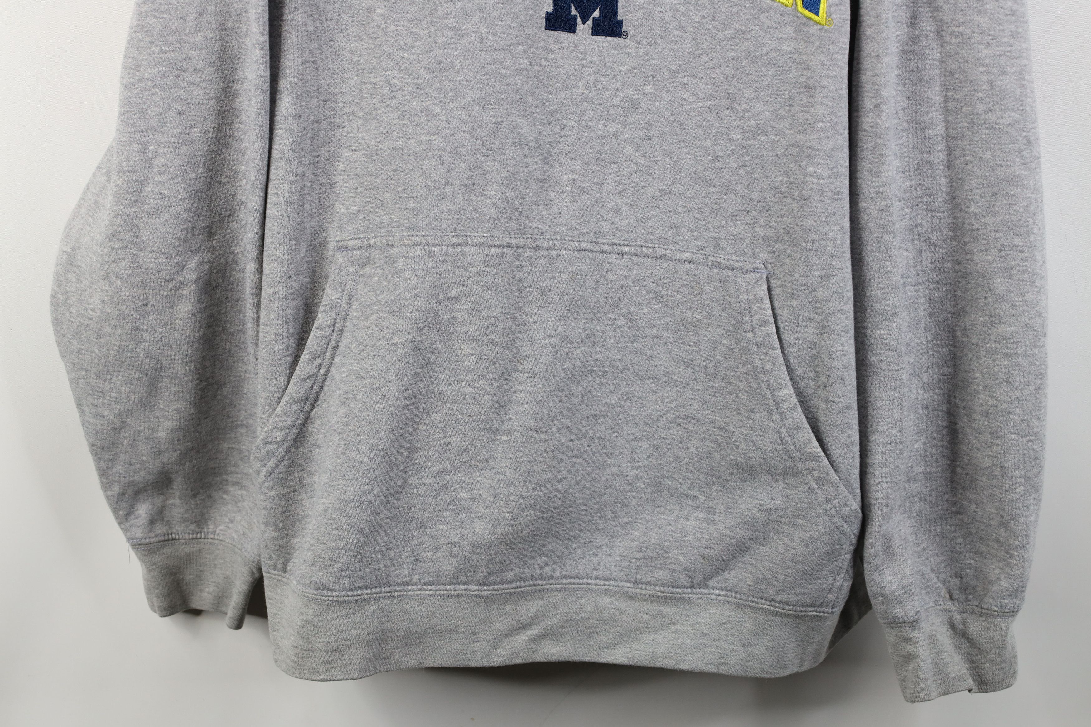 Vintage Vintage Spell Out University of Michigan Hoodie Sweatshirt Size XL / US 12-14 / IT 48-50 - 3 Thumbnail