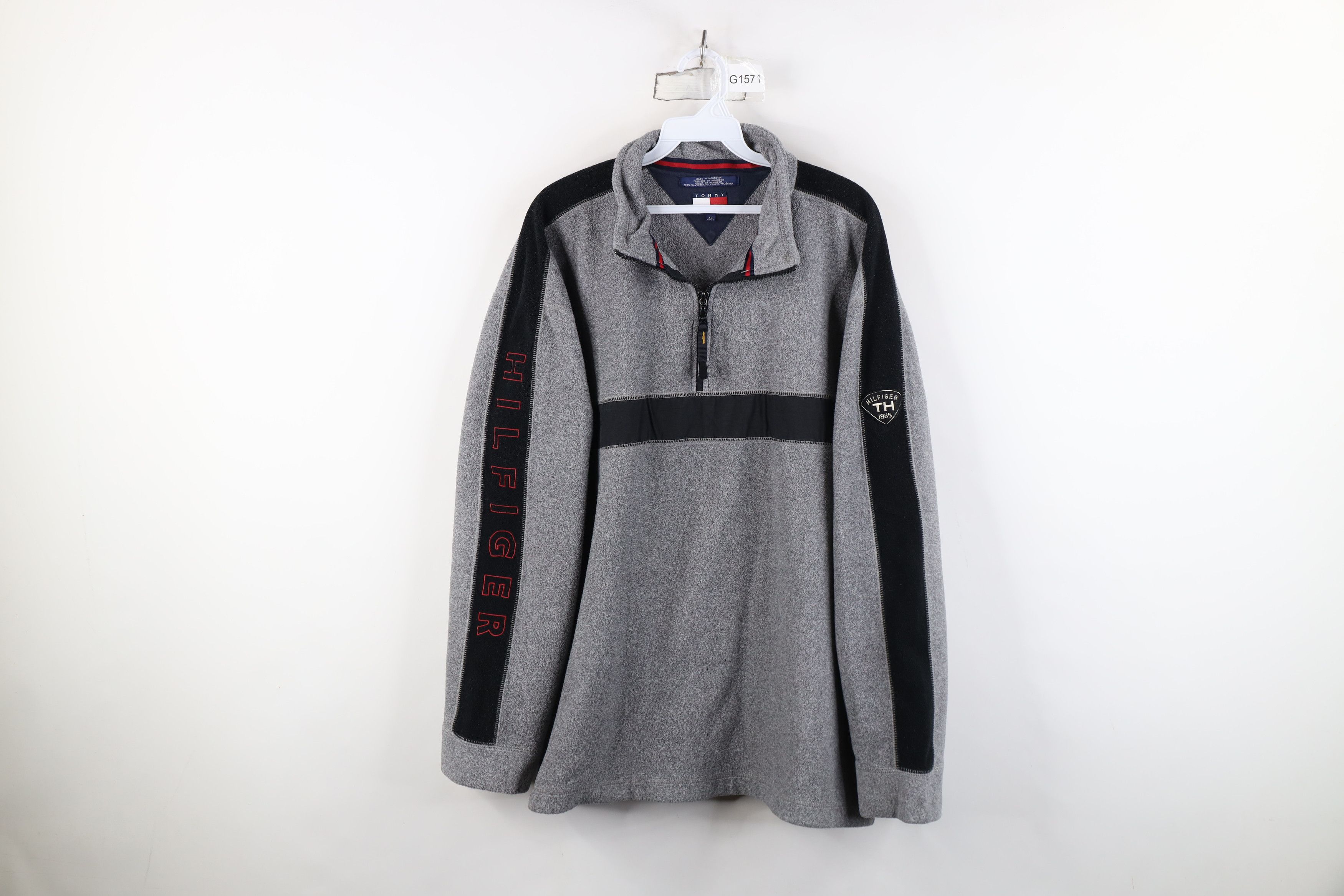 Tommy Hilfiger Vintage 90s Tommy Hilfiger Block Half Zip Fleece Sweater Size US XL / EU 56 / 4 - 1 Thumbnail