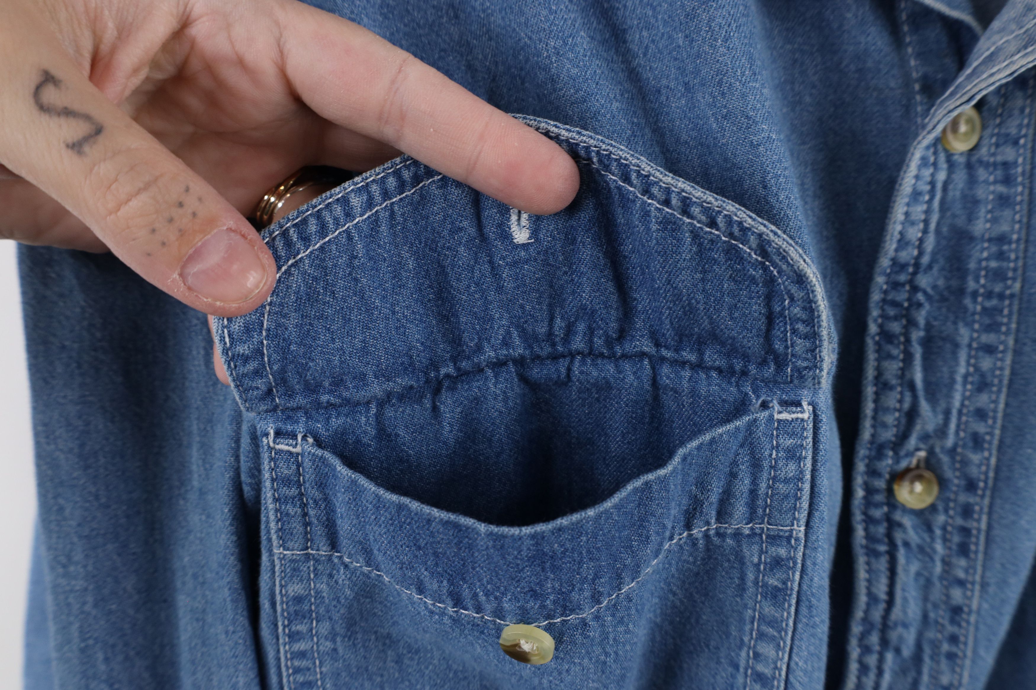 Vintage Vintage 90s Streetwear Baggy Fit Denim Jean Button Shirt Size US XL / EU 56 / 4 - 5 Thumbnail