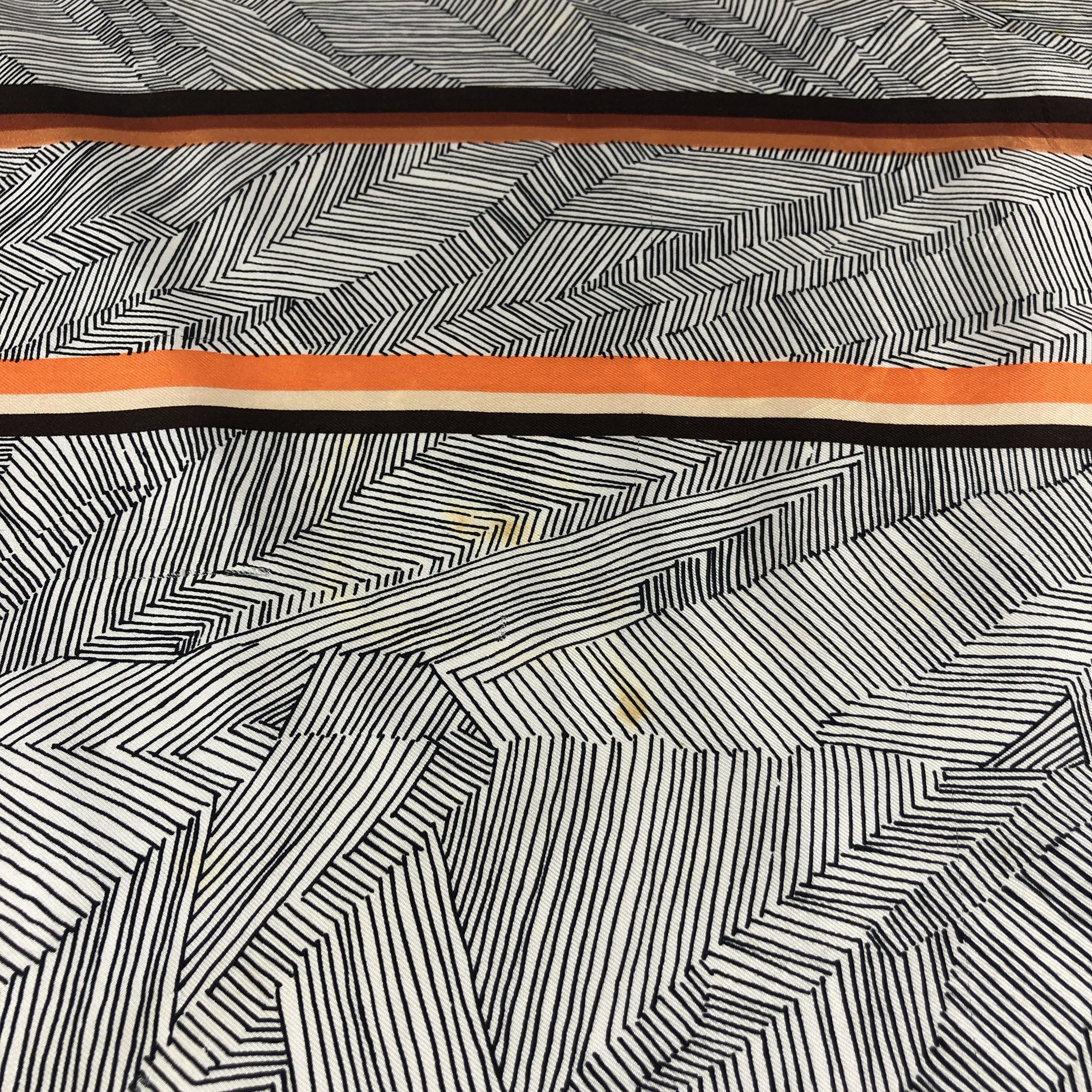 Vintage Vintage Roland Munnier Abstract Silk Scarf M344 Size ONE SIZE - 5 Thumbnail