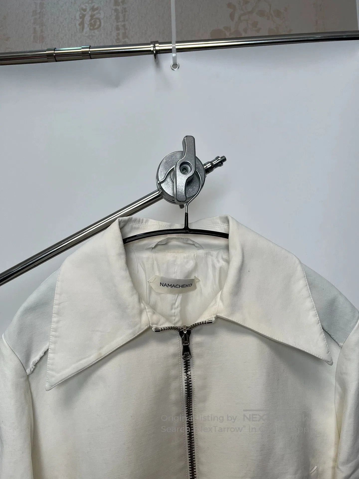 Namacheko White Zip. Size US S / EU 44-46 / 1 - 3 Thumbnail