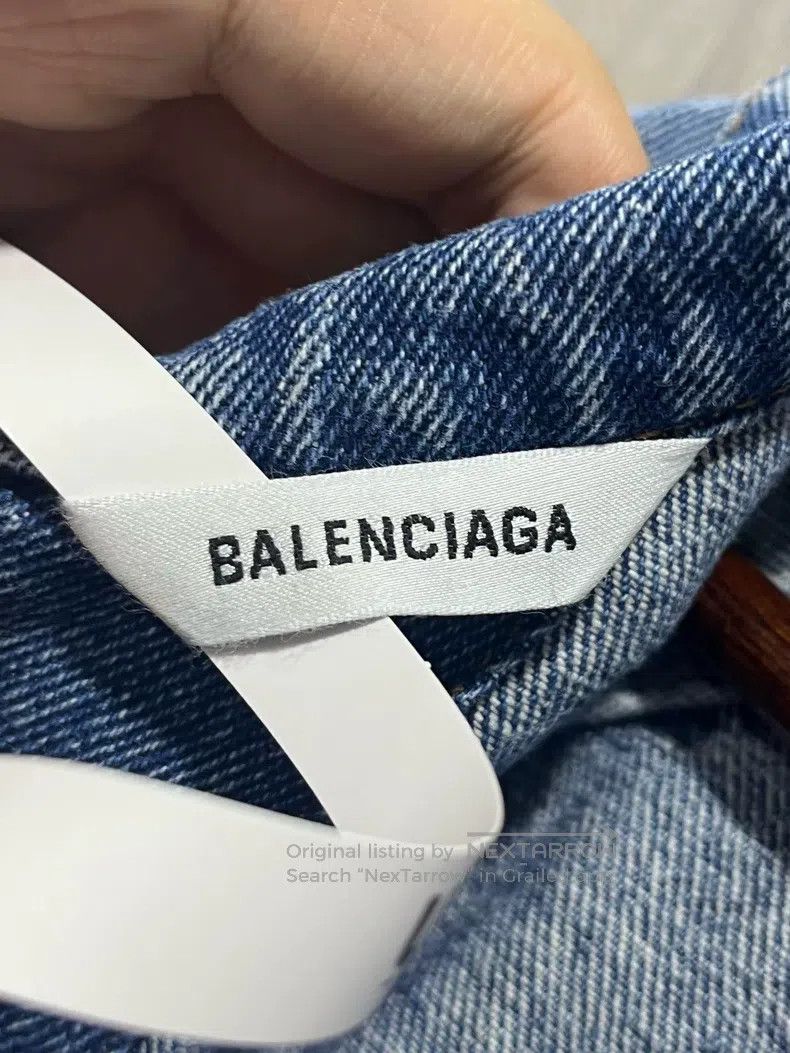 Balenciaga Balenciaga Solid Color V-Neck Denim Jacket Size XS / US 0-2 / IT 36-38 - 4 Thumbnail