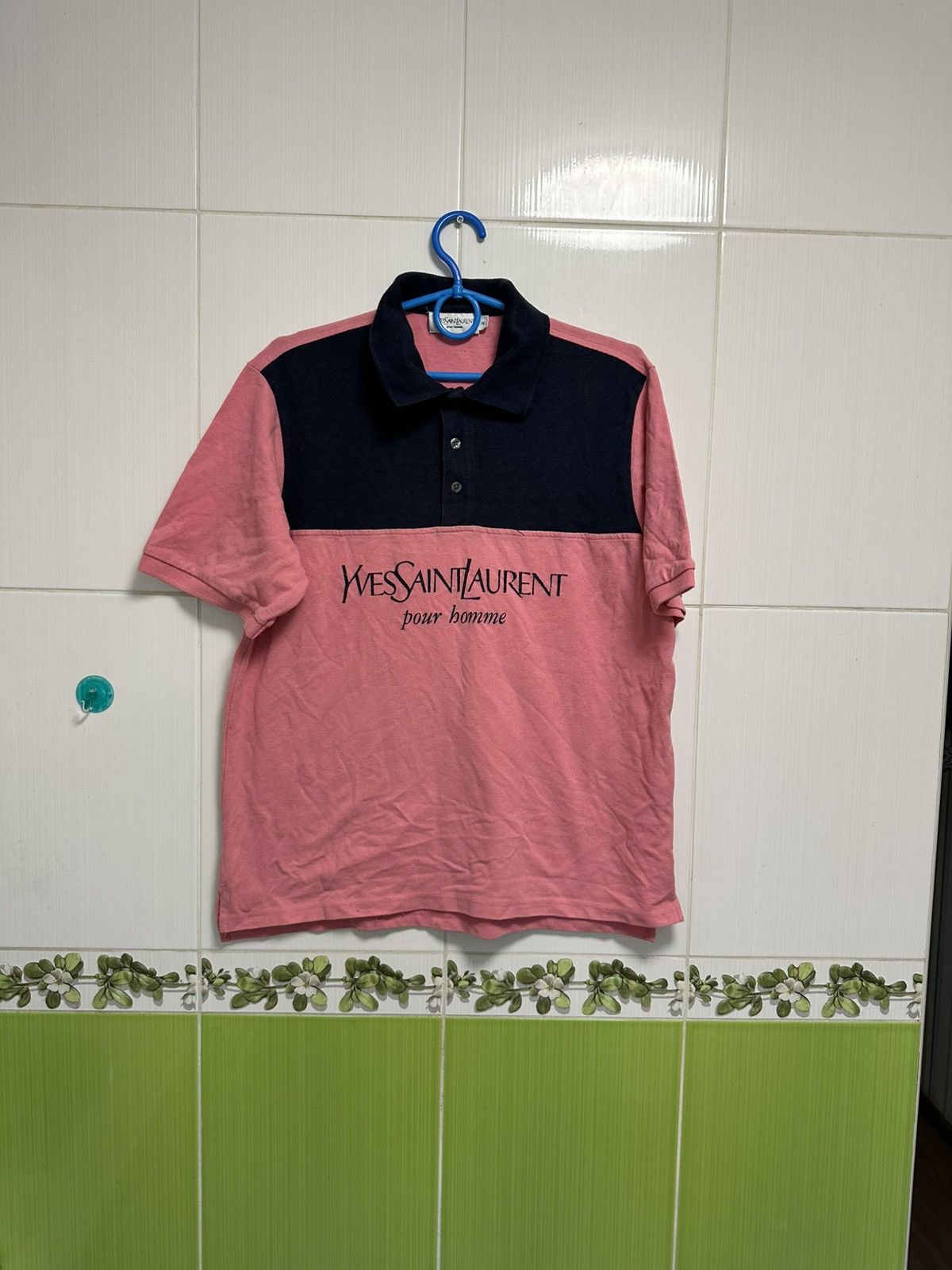 Yves Saint Laurent YSL Yves Saint Laurent Spellout Logo Navy Pink M Polo Shirt Size US M / EU 48-50 / 2 - 1 Thumbnail