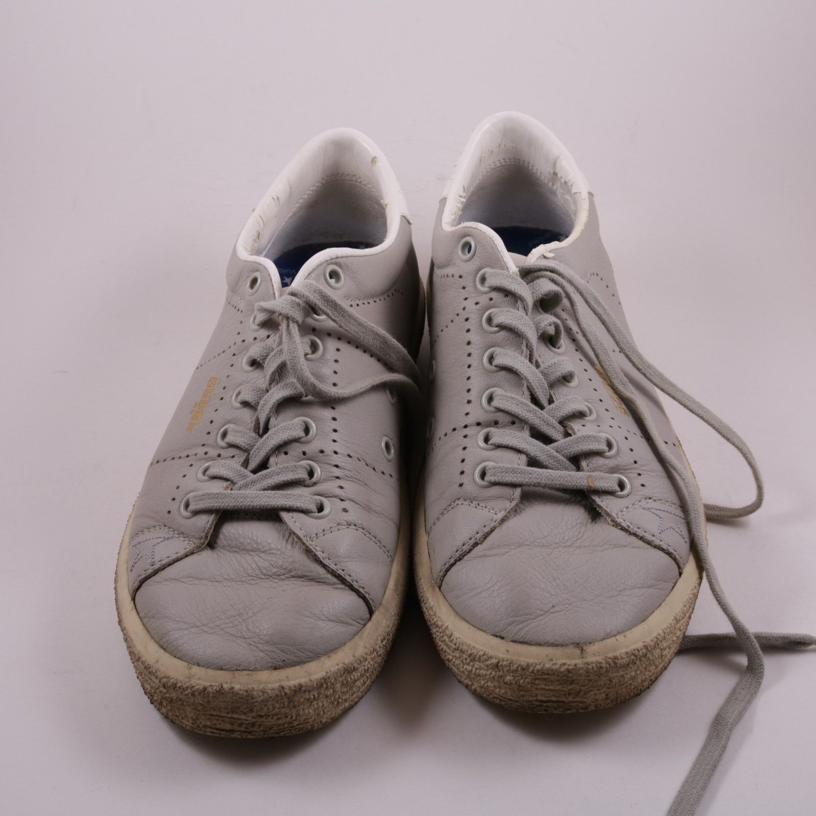 Golden Goose Golden Goose Deluxe Brand Gray Tennis Sneakers 36 6 Size US 6 / IT 36 - 3 Thumbnail