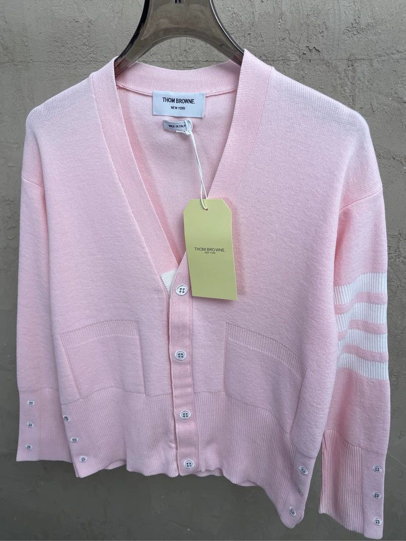 Thom Browne Thom browne Size 1 Cherry blossom pink embroidered button Size S / US 4 / IT 40 - 3 Thumbnail