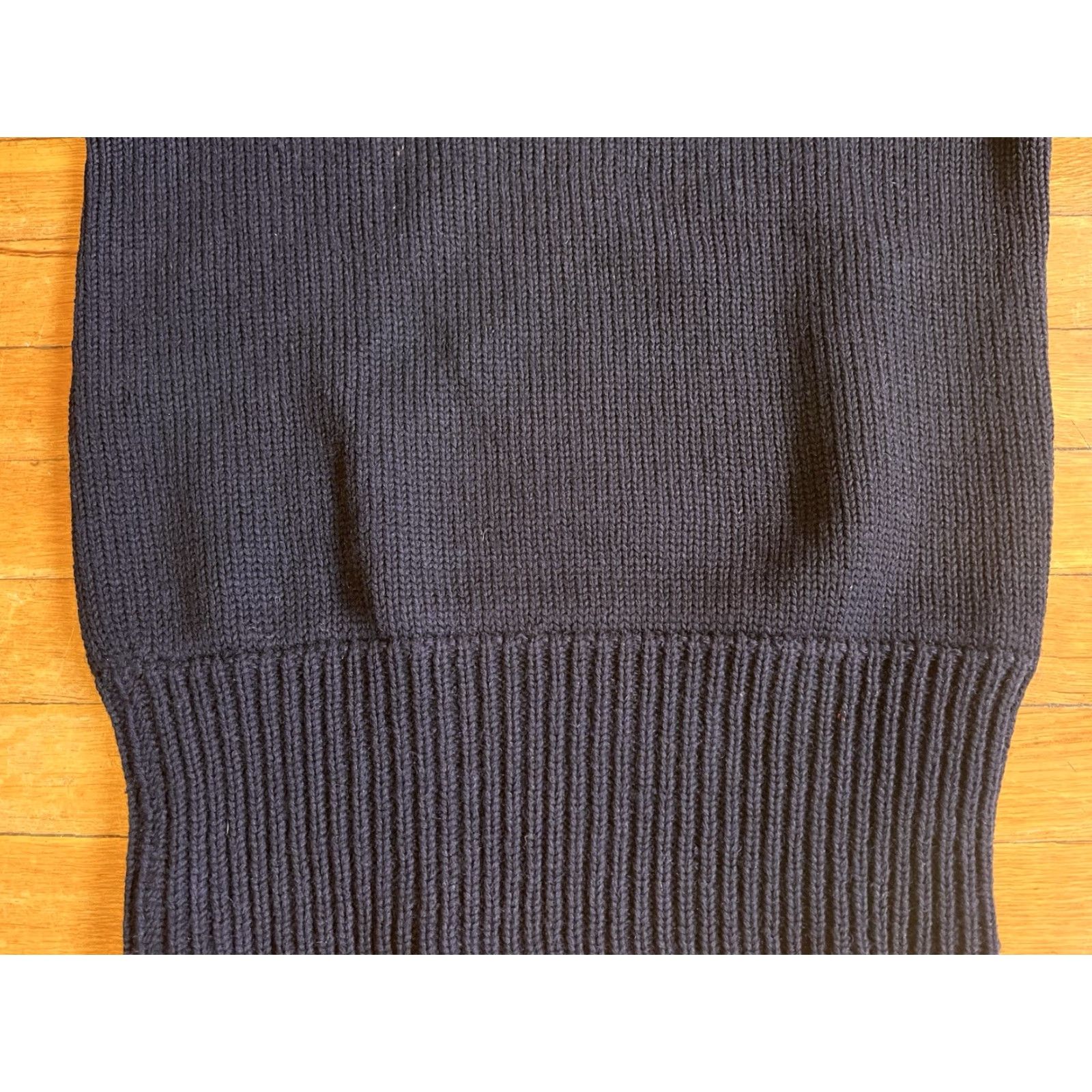 Vintage VINTAGE Gimbel Brothers Wool Sweater Men’s 40 (Fits M) Navy Blue Shirt Pullover Crew Neck Size US M / EU 48-50 / 2 - 3 Thumbnail