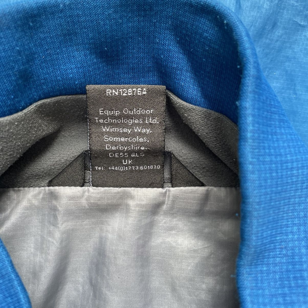 Rab Luxury Rab Light Jacker Microlight Pertex Windbreaker size m Size US M / EU 48-50 / 2 - 12 Thumbnail