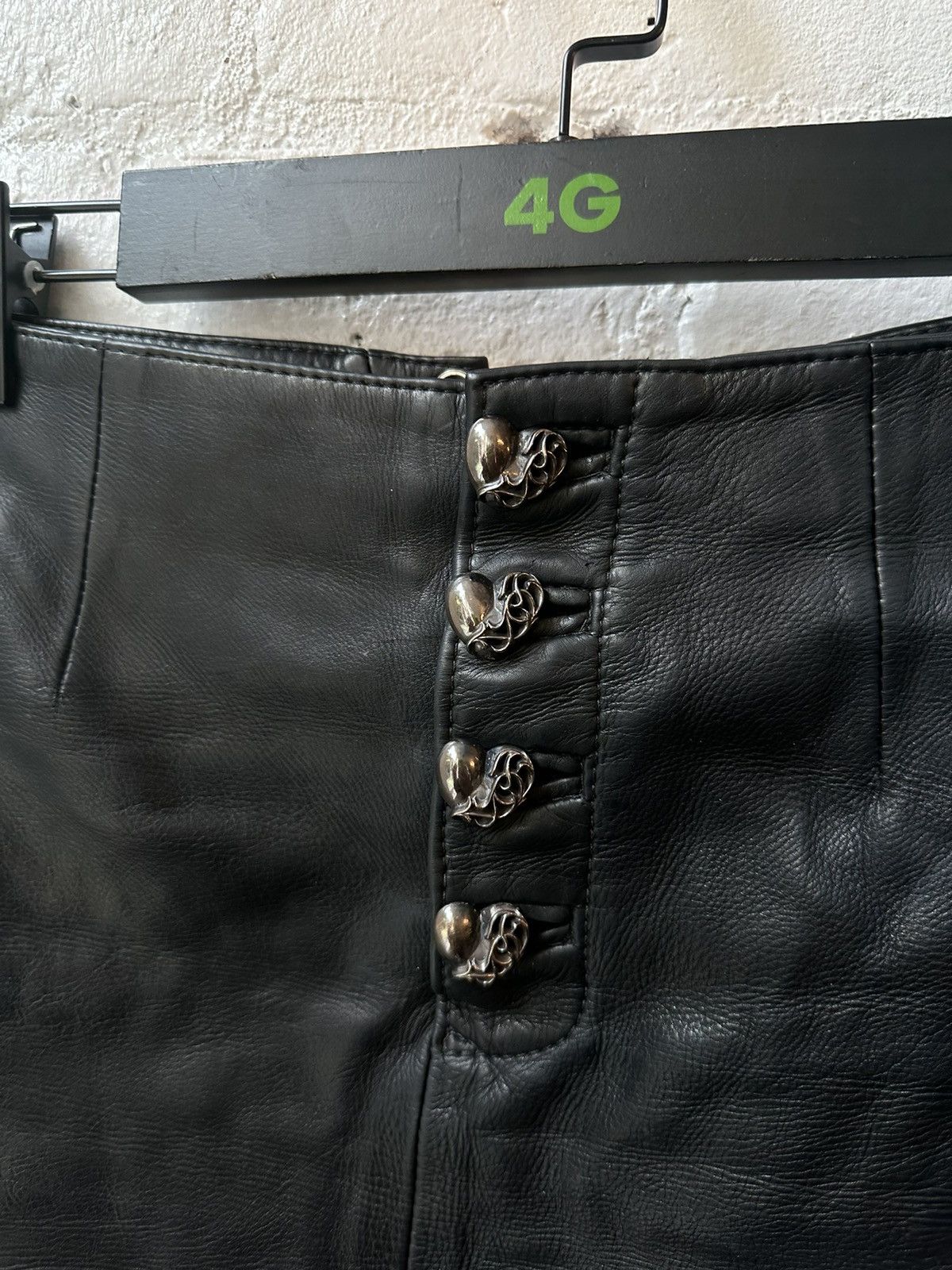 Chrome Hearts Chrome Hearts Leather Heart Skirt Fits S,M,L Size 28" / US 6 / IT 42 - 3 Thumbnail
