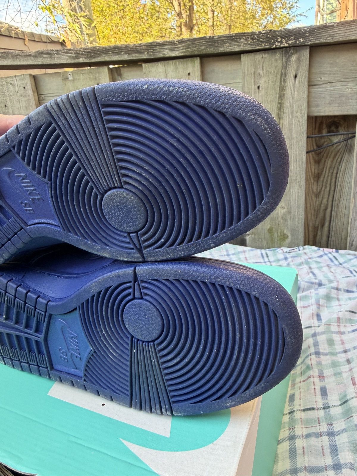 Nike Nike Dunk SB Low NBA Deep Royal Blue Satin Size US 8 / EU 41 - 7 Thumbnail