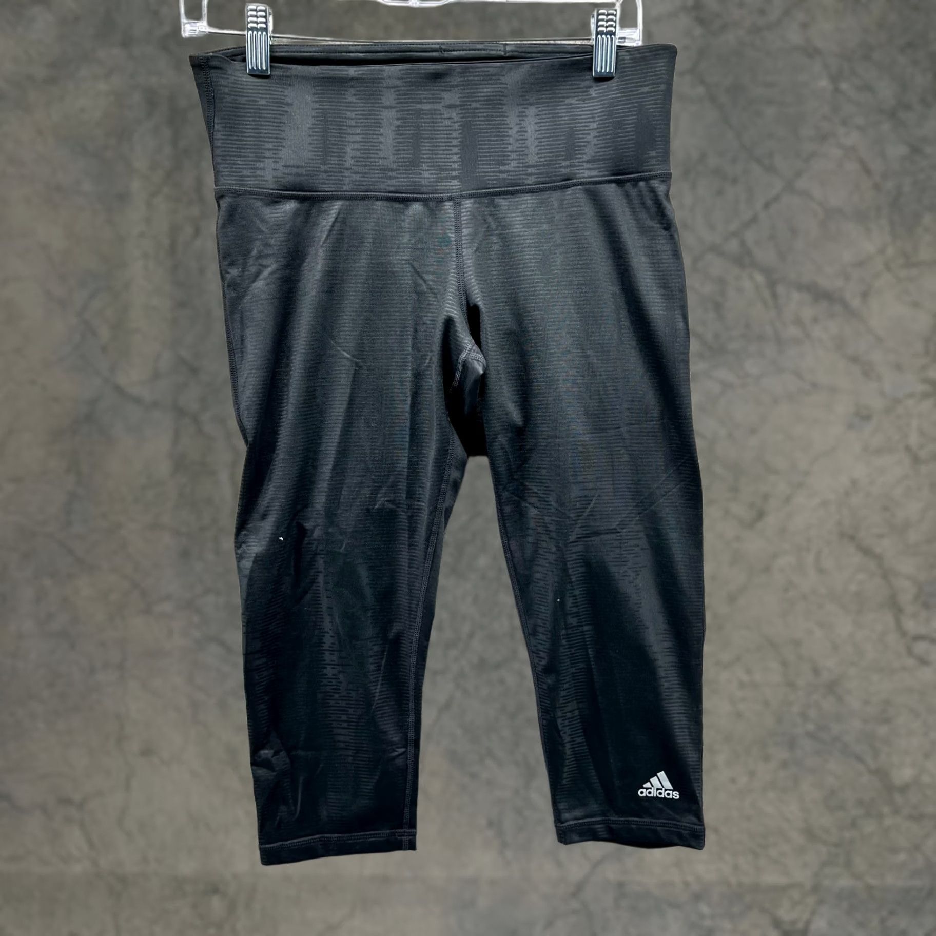 Adidas Adidas Pants Women Medium Black Athletic Legging Climalite Mid Rise Cropped Long? Size 32" / US 10 / IT 46 - 1 Thumbnail