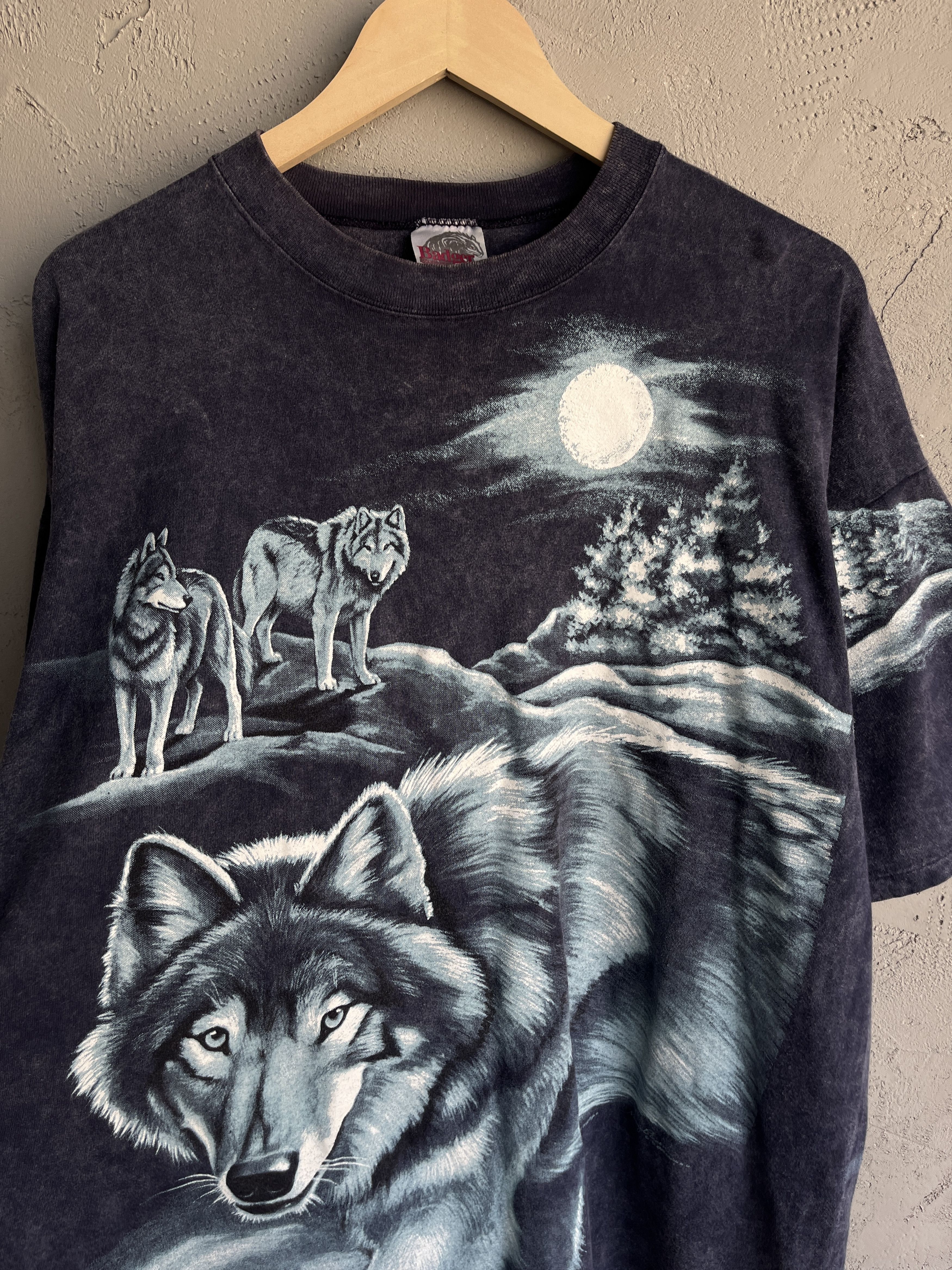 Vintage Vintage 1994 Wolf Harlequin Liquid All Over Print T-shirt Size US XXL / EU 58 / 5 - 2 Thumbnail