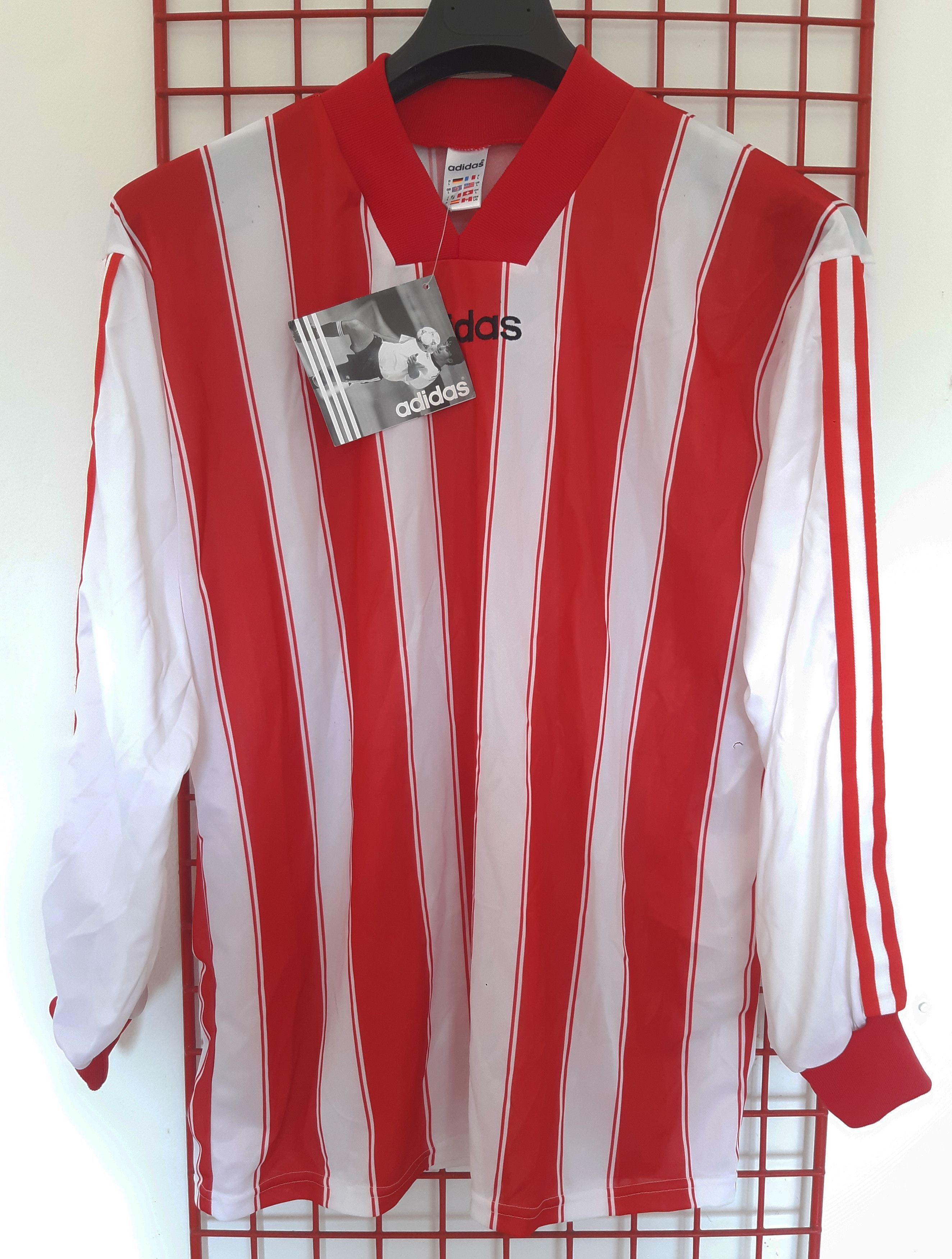 Adidas Vintage 90s ADIDAS Soccer Jersey made in England size L NWT Size US L / EU 52-54 / 3 - 1 Thumbnail