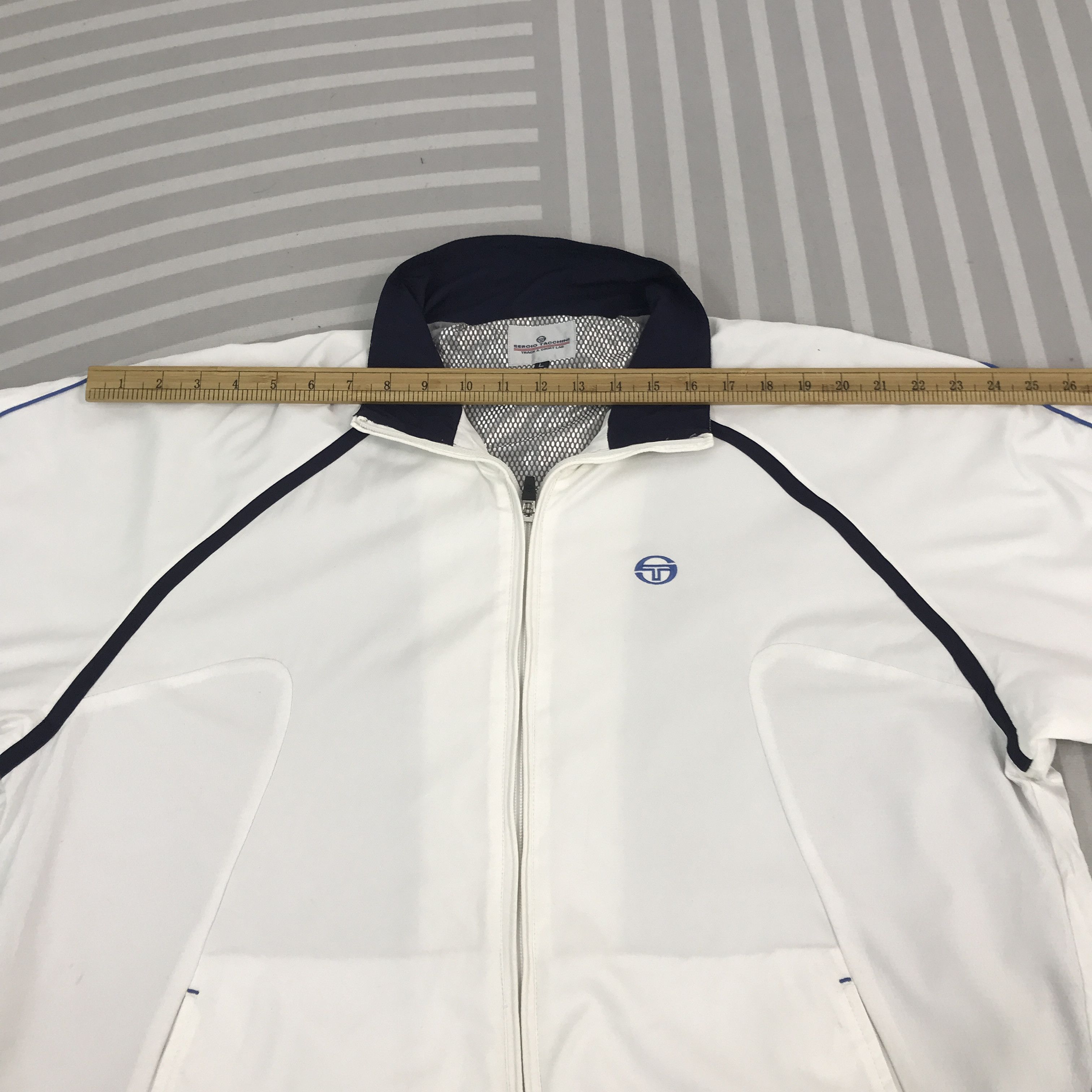 Sergio Tacchini Vintage Sergio Tacchini Light Jacket Size US L / EU 52-54 / 3 - 5 Thumbnail