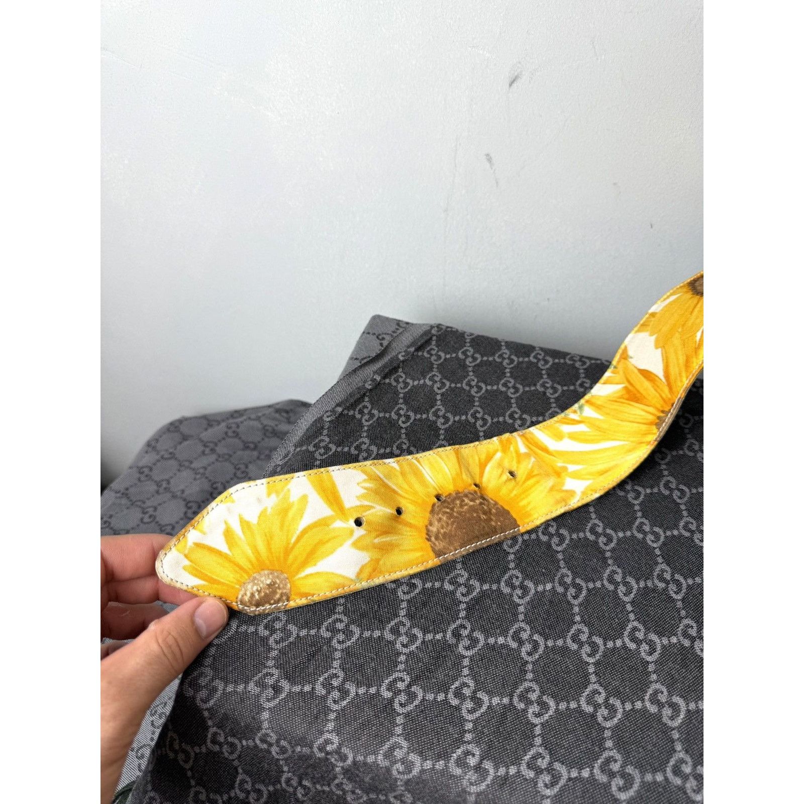 Dolce & Gabbana Vintage Dolce Gabbana Sunflower Printed Belt Dress Size ONE SIZE - 7 Thumbnail