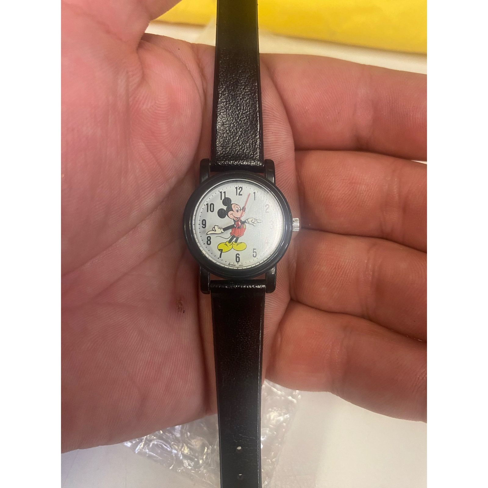 Disney Mickey Mouse Disney Women’s Watch! New Battery! Size ONE SIZE - 2 Thumbnail