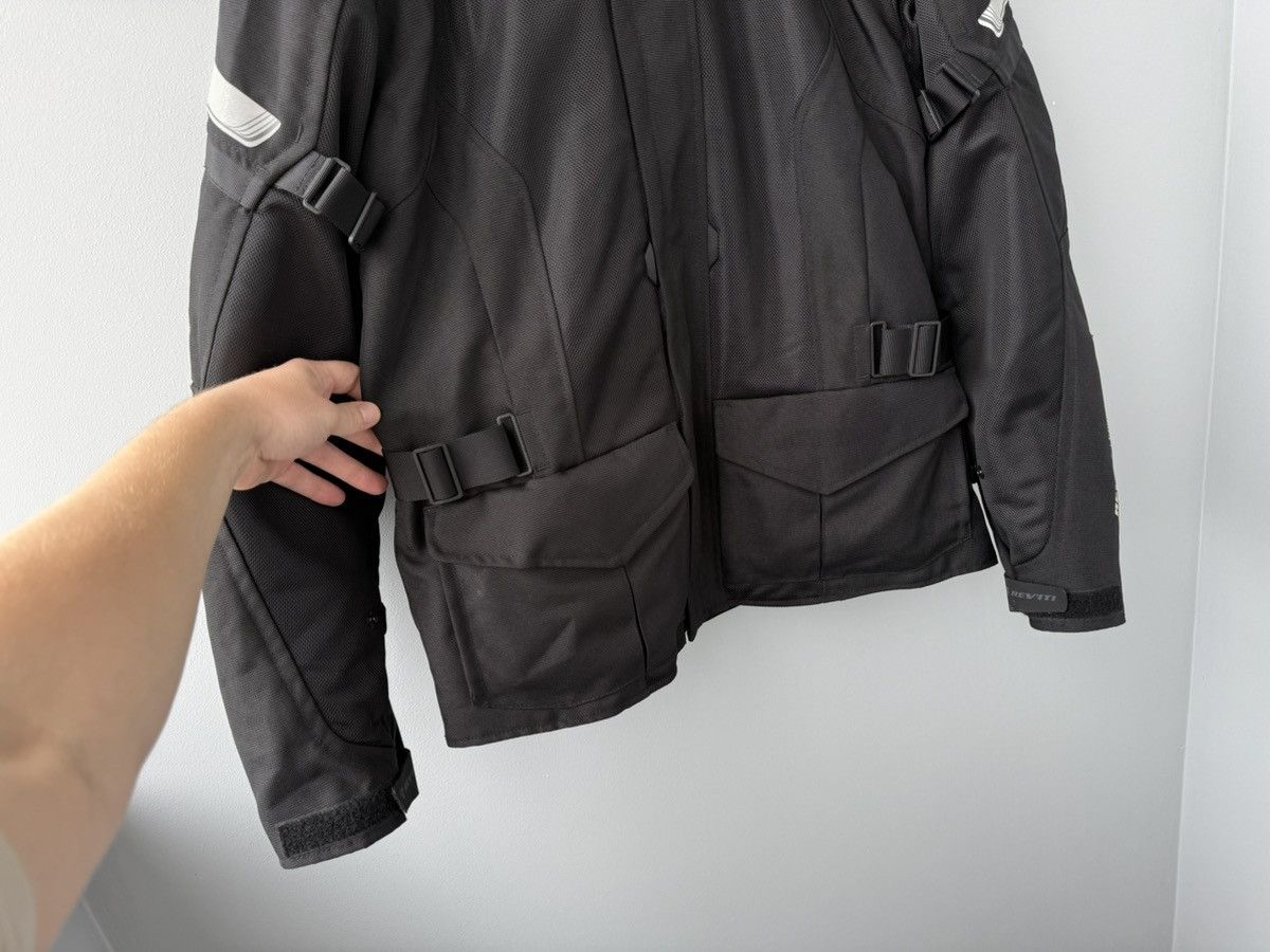 Dainese Revit Enginereed Skip Hydratex Moto Jacket Size US L / EU 52-54 / 3 - 8 Thumbnail