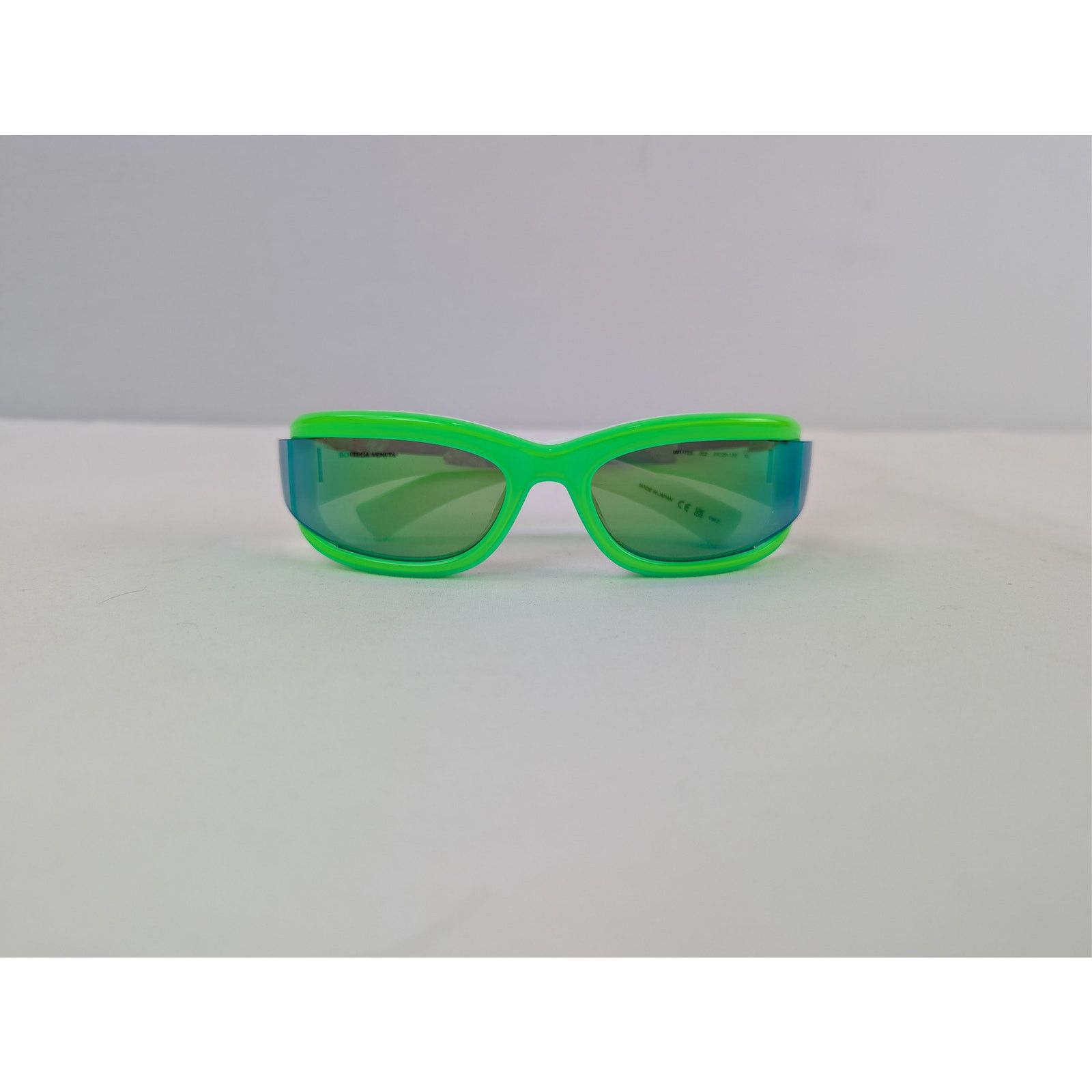 Bottega Veneta o1rshd1 / 555 / Size: OS / Sunglasses in Green Size ONE SIZE - 2 Thumbnail