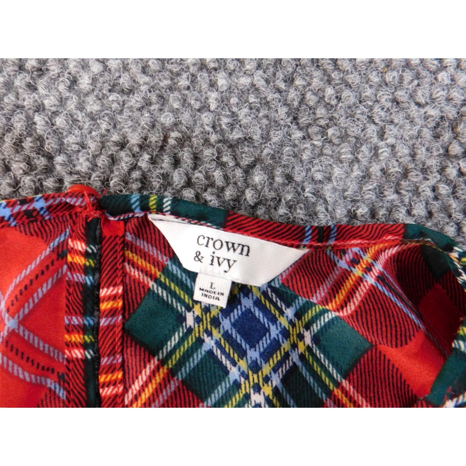 Vintage Crown & Ivy Blouse Shirt Womens Large Red Plaid Knit Polyester Round Neck Pullover Casual Long Sleeve Regular Fit Size L / US 10 / IT 46 - 4 Thumbnail