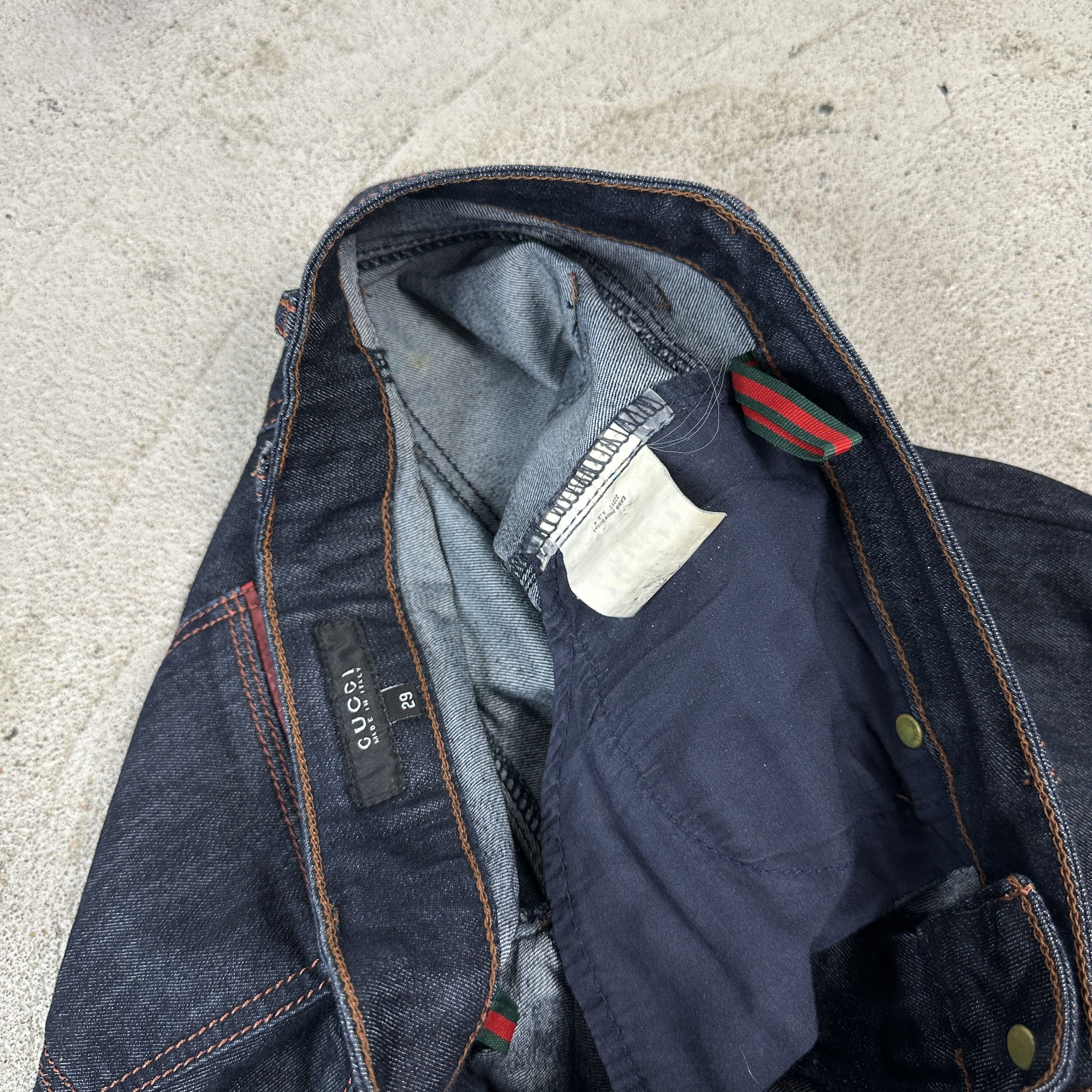 Gucci × Vintage Vintage Y2K Casual Avant Garde Gucci Heart Jeans Size 29" - 4 Thumbnail