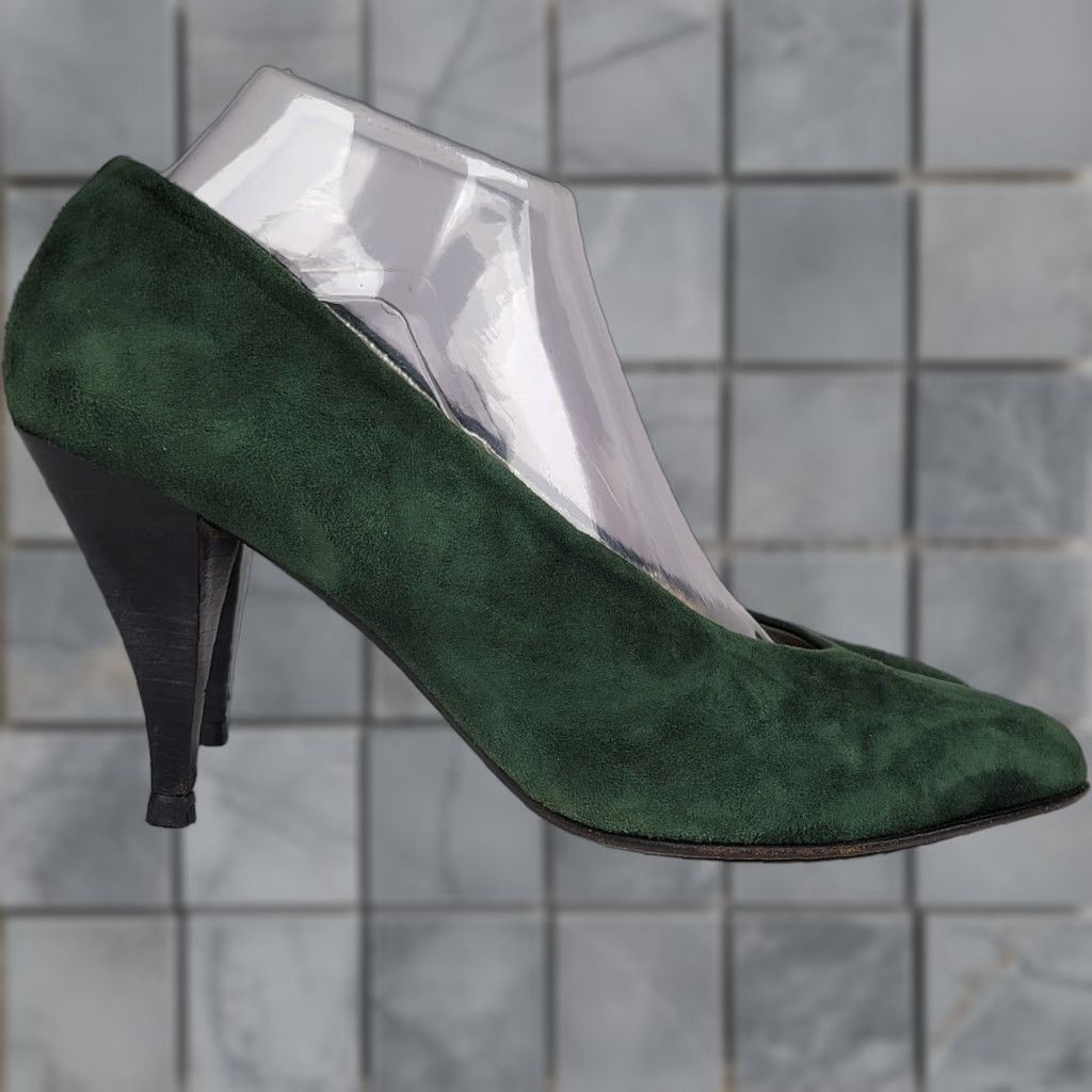 Vintage VINTAGE Alfio Borgato Green Suede High Heel Pumps Cap Toe Women Pump 39 Brown Cap Toe Almond Slip On High Heel 3-3.9in Size ONE SIZE - 1 Thumbnail