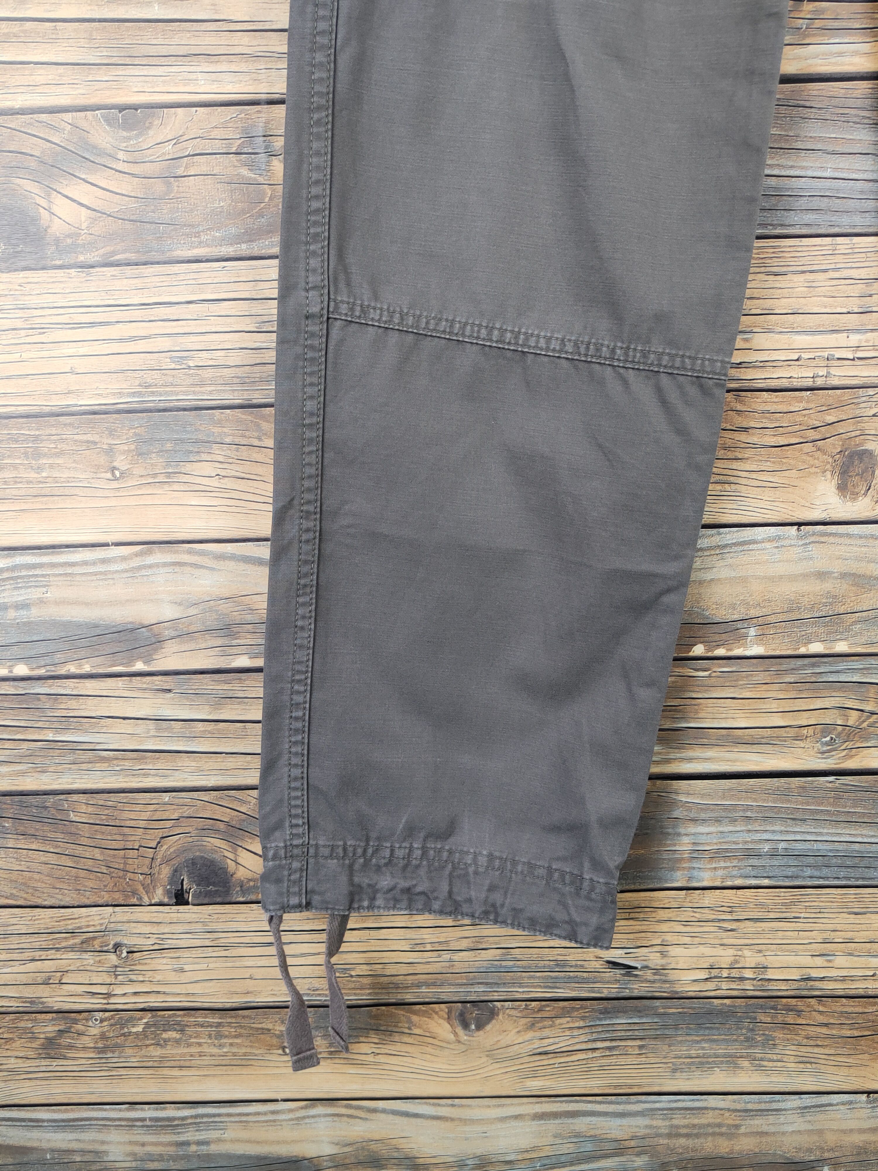Japanese Brand Uniqlo Olive Multipocket Tactical Cargo Pants #W1049 Size US 31 - 4 Thumbnail