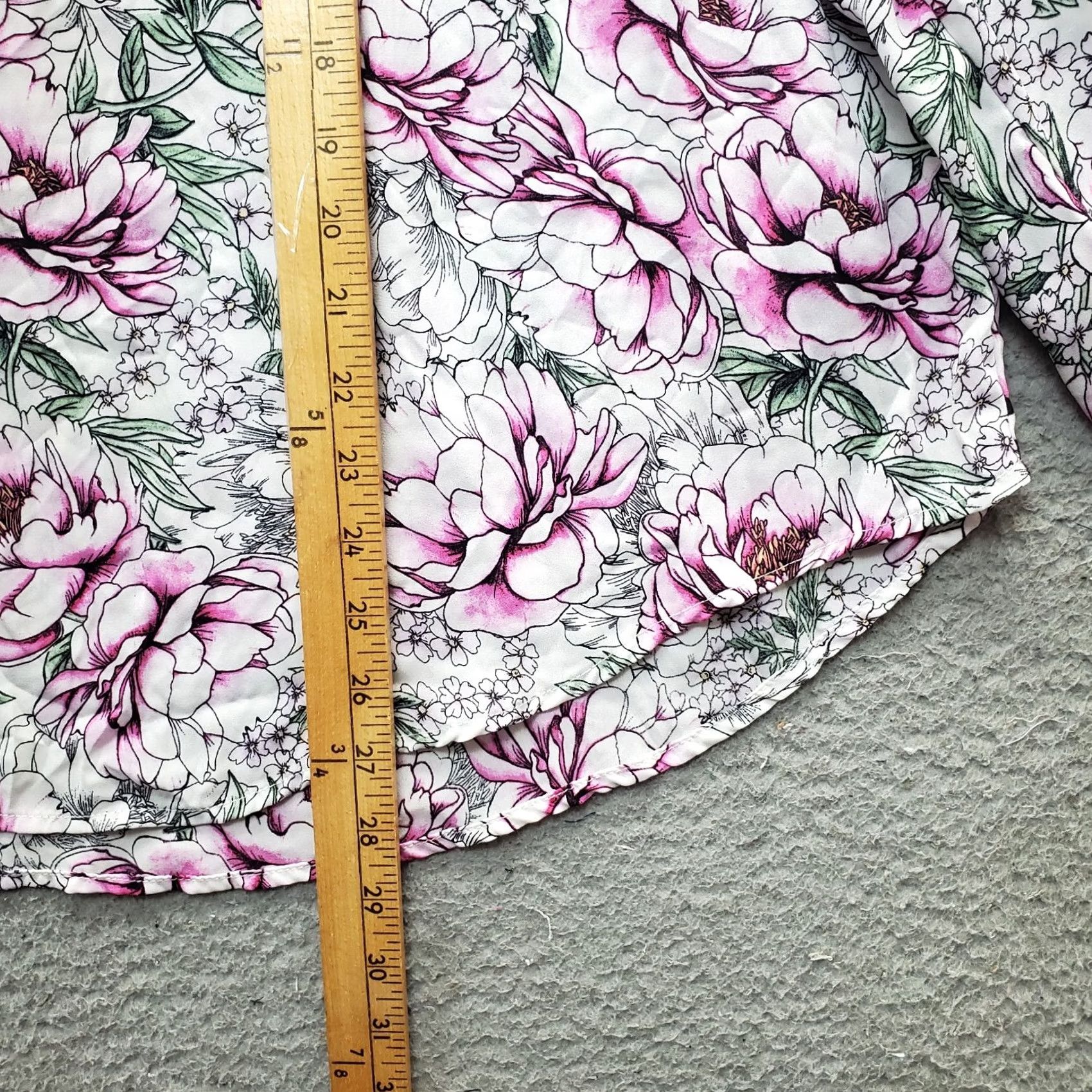 Torrid Torrid Blouse Top Womens 2 Multicolor Floral Long Sleeve Side Tie Neck Pullover Size XS / US 0-2 / IT 36-38 - 7 Thumbnail