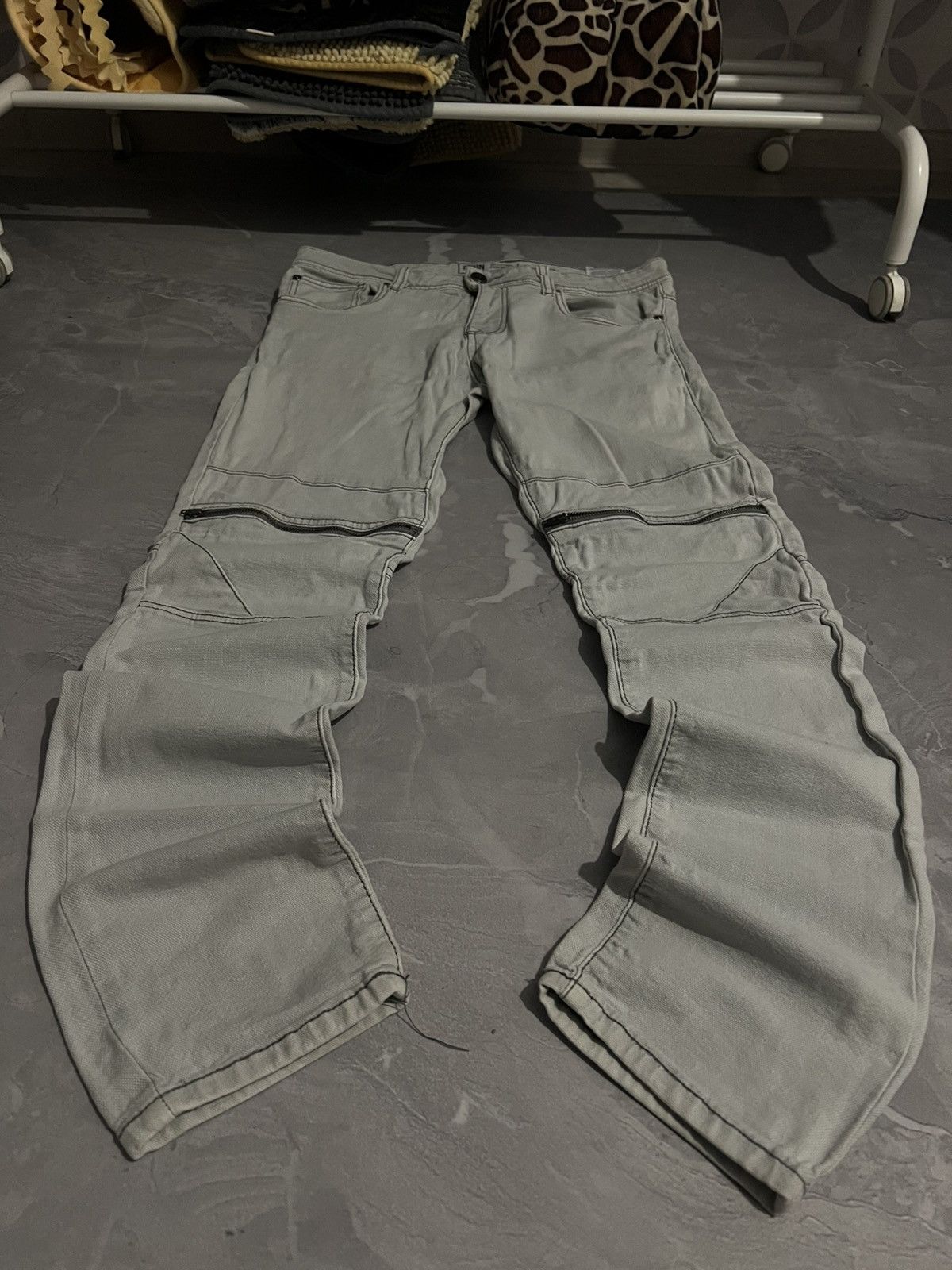 Japanese Brand Archive White Slim Zip Fit / Japanese Streetwear Vibe Size US 33 - 1 Thumbnail