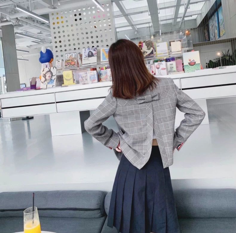 Thom Browne Thom BrowneThe bow checkered suit on the back 2503-Nextarr Size XS / US 0-2 / IT 36-38 - 6 Thumbnail