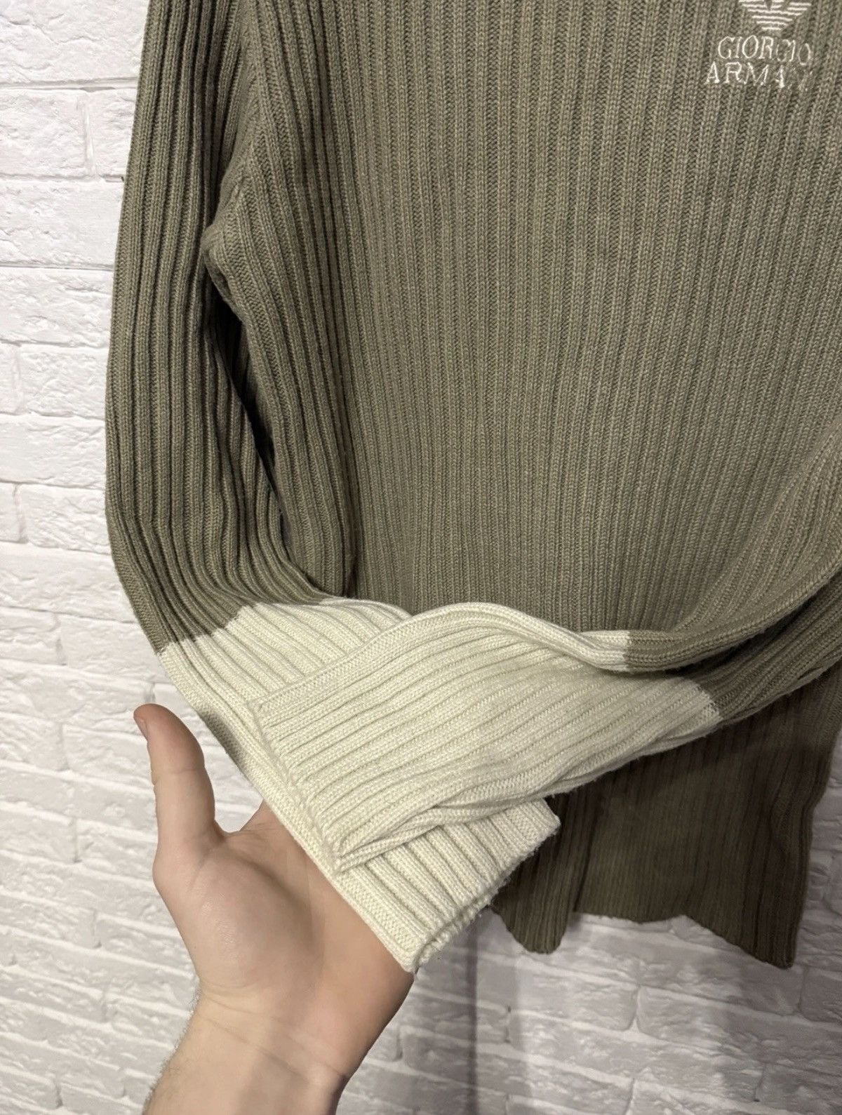 Giorgio Armani VTG Rare Giorgio Armani Knit Turtleneck Sweater Y2K Slim Fit Size US L / EU 52-54 / 3 - 3 Thumbnail