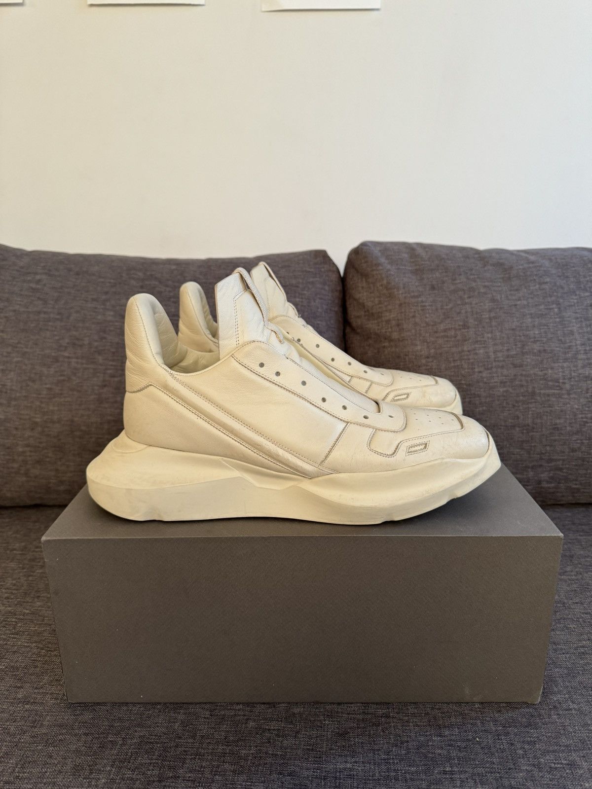 image of Rick Owens Geth Runner Shoes in Off White, Men's (Size 11)