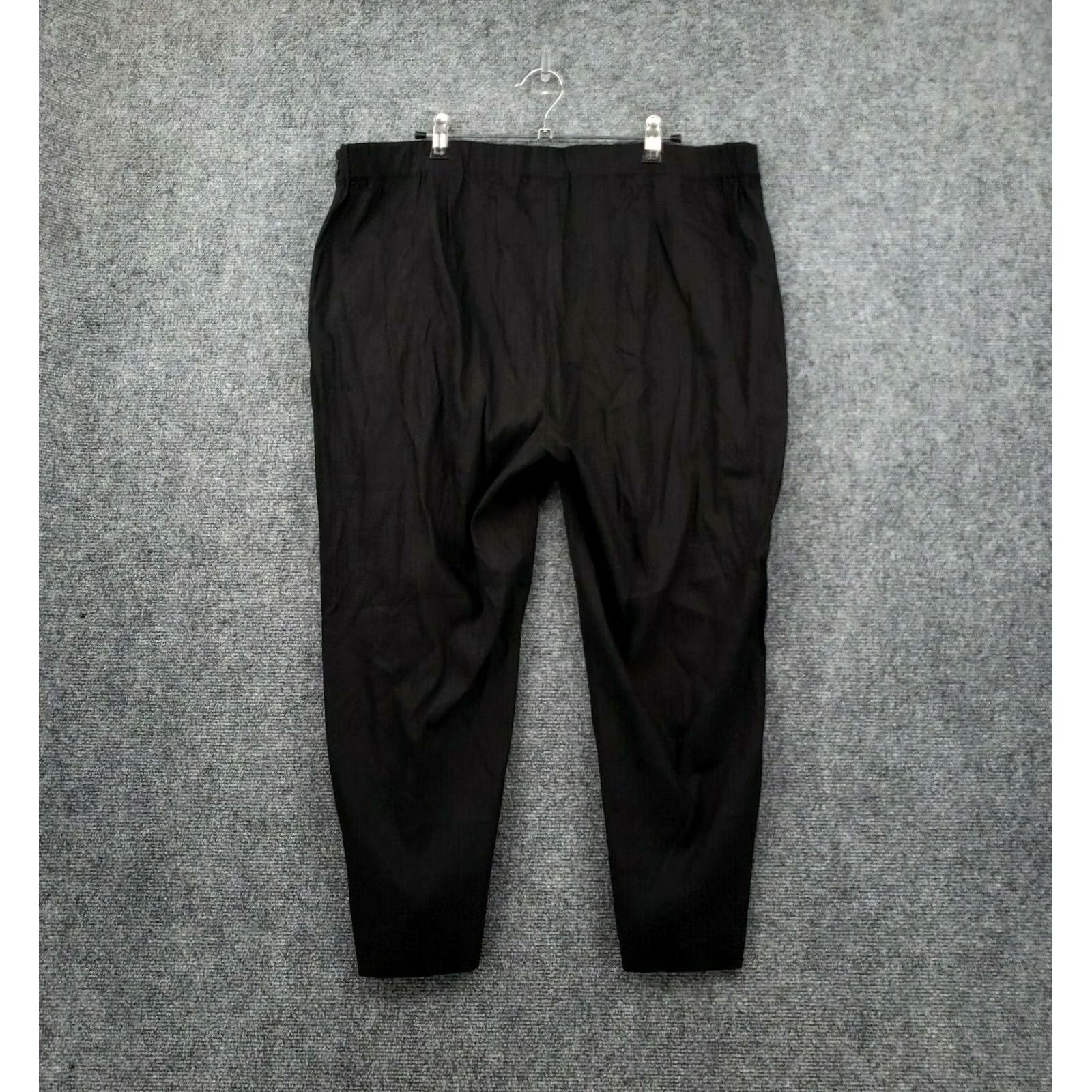 Vintage Unbranded Pants Womens 18 Plus Black Cropped High Rise Tapered Zip Flat Front Womens Plus Size Black Cropped Front Zip Tapered Pants Size 40" / US 18 - 2 Thumbnail