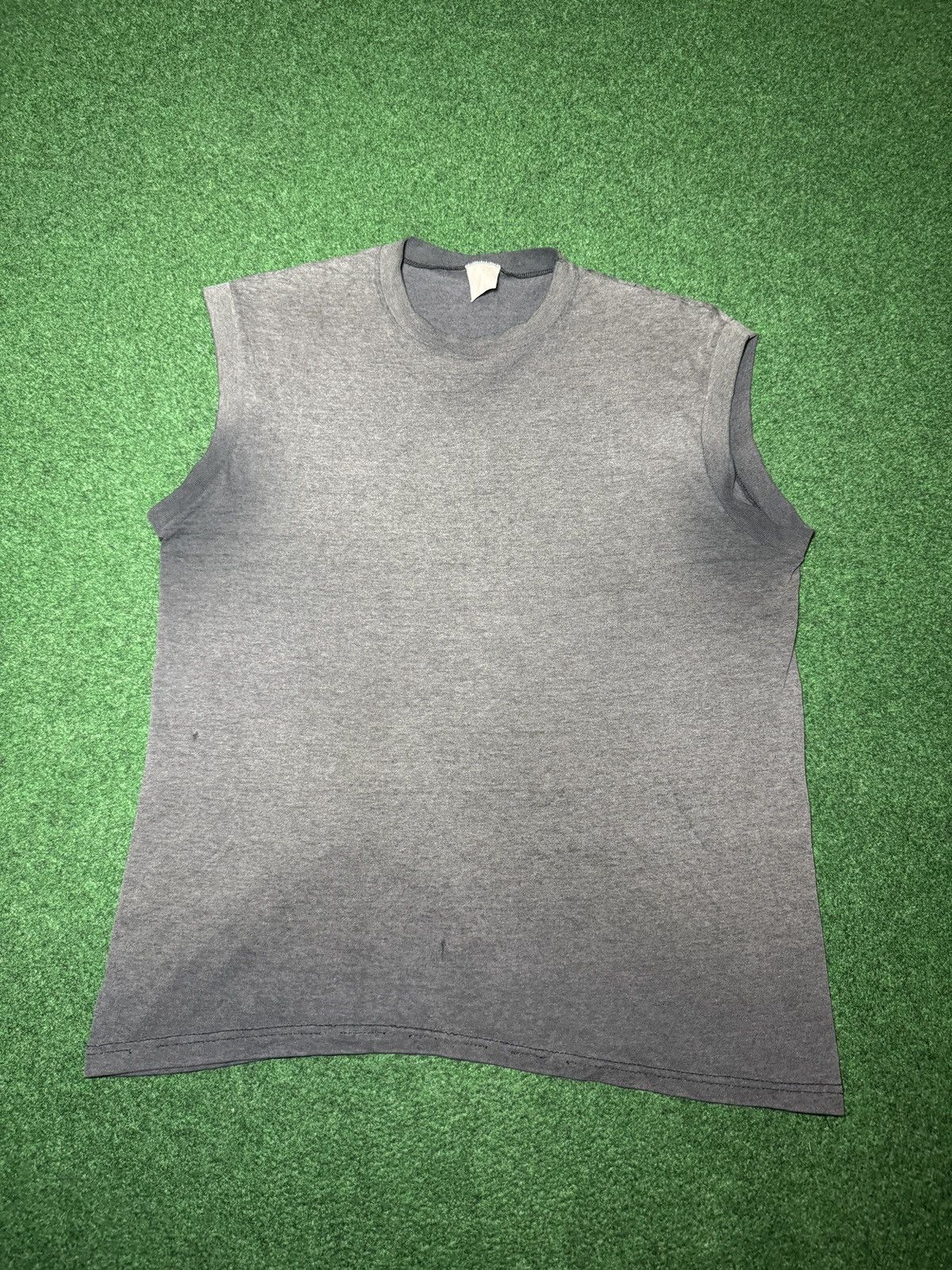 Vintage 80s 90s Sleeveless Faded Grunge Lrg 21x27 T Shirt