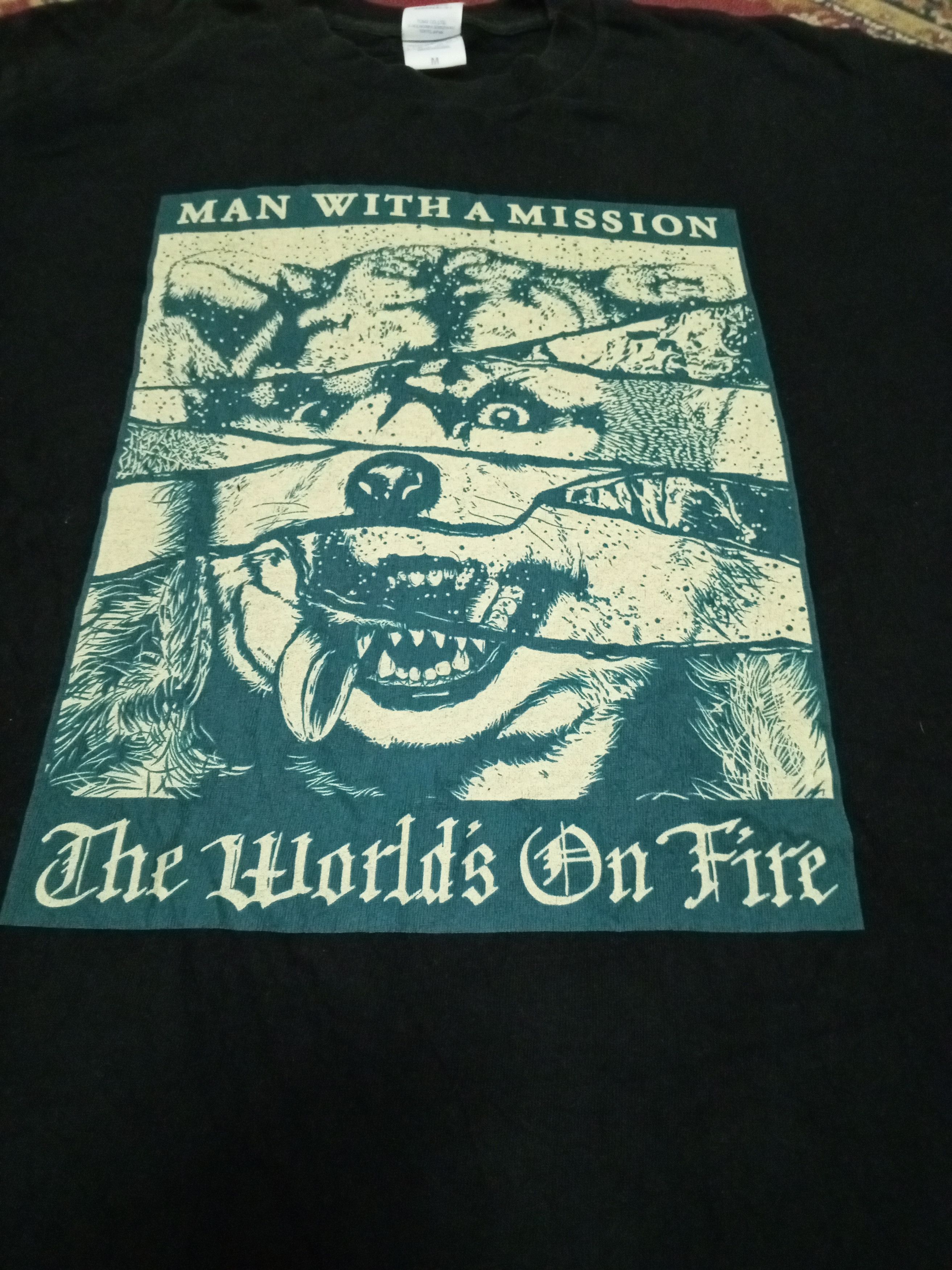 Band Tees MAN WITH A MISSION Y2K 2016 Size US L / EU 52-54 / 3 - 4 Thumbnail