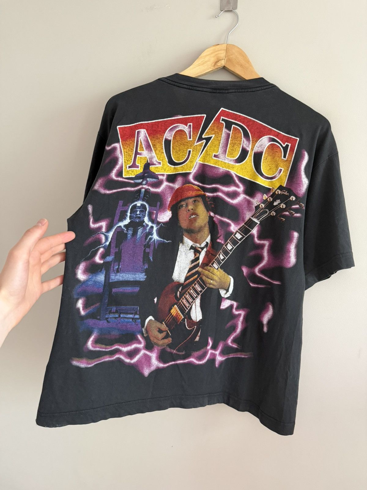 Vintage AC/DC All Over Print T-Shirt Size US M / EU 48-50 / 2 - 6 Thumbnail