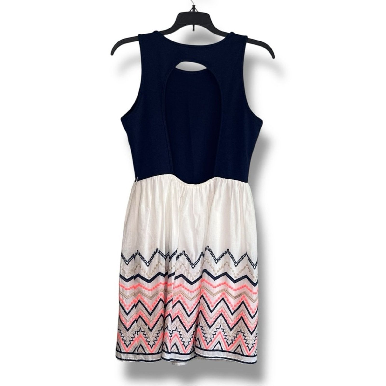 Other City Triangles embroidered open back dress size medium Size M / US 6-8 / IT 42-44 - 5 Thumbnail