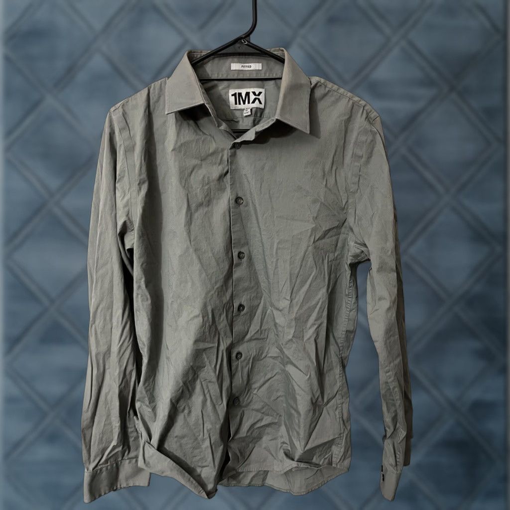 Express Express 1MX Gray Solid Button Dress Shirt Medium Regular Fit Mens Size 40R - 1 Thumbnail