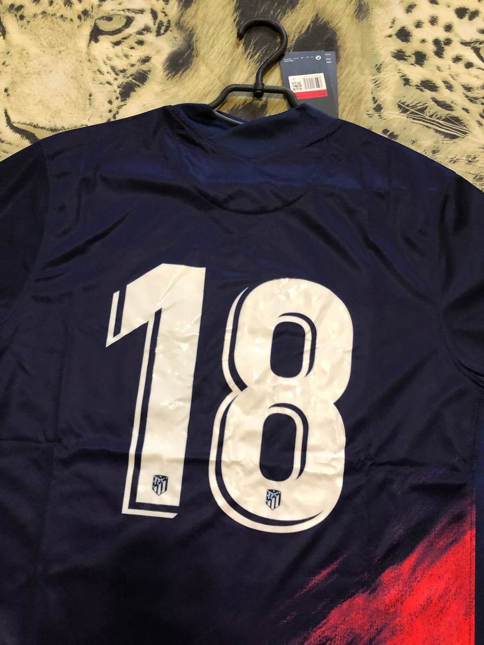 Nike ATLETICO MADRID FOOTBALL SHIRT SOCCER JERSEY NIKE Size US L / EU 52-54 / 3 - 14 Thumbnail